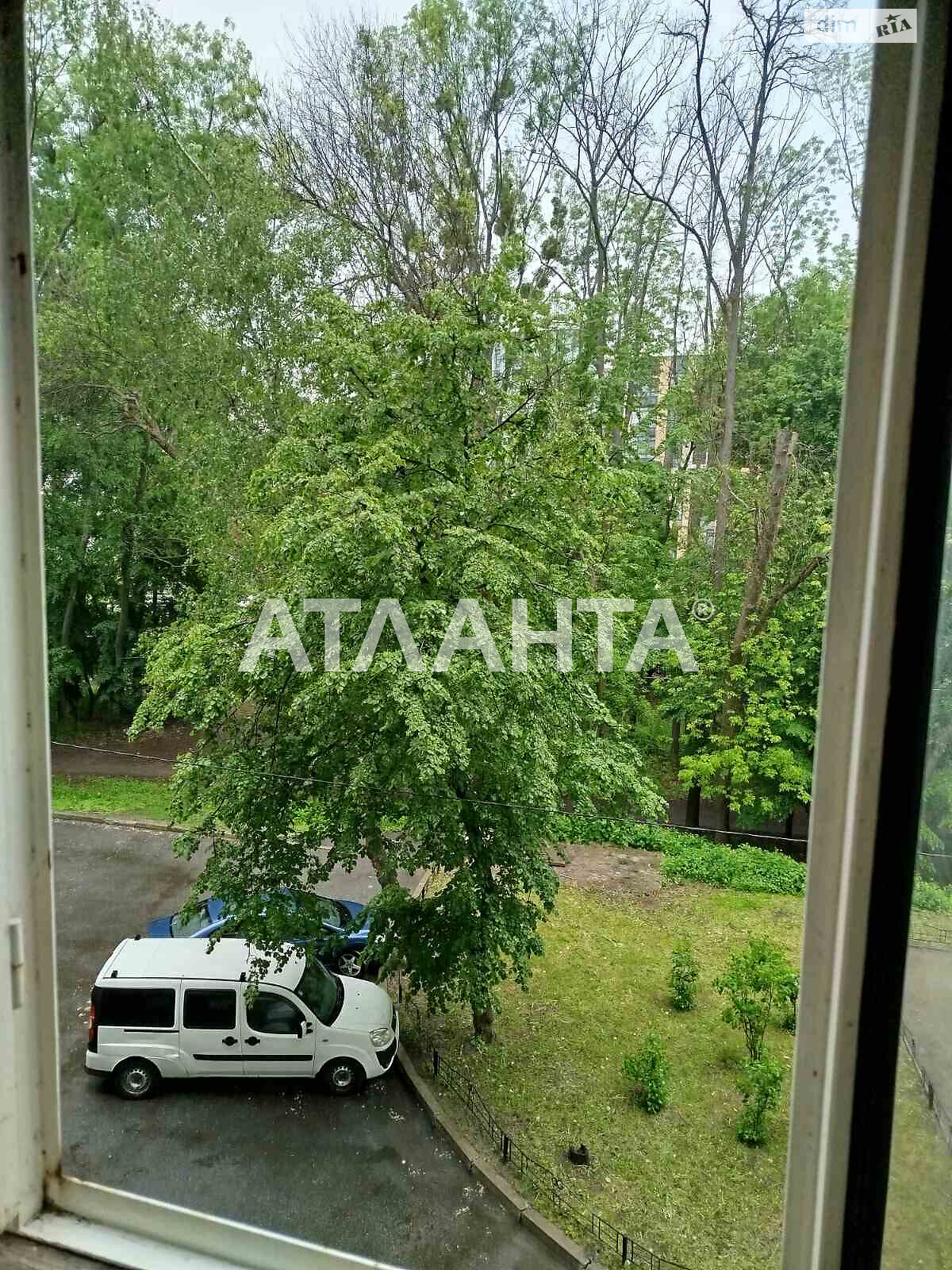 Продаж трикімнатної квартири в Києві, на вул. Теремківська, район Голосіївський фото 1 Продаж трикімнатної квартири в Києві, на вул. Теремківська, район Голосіївський фото 1