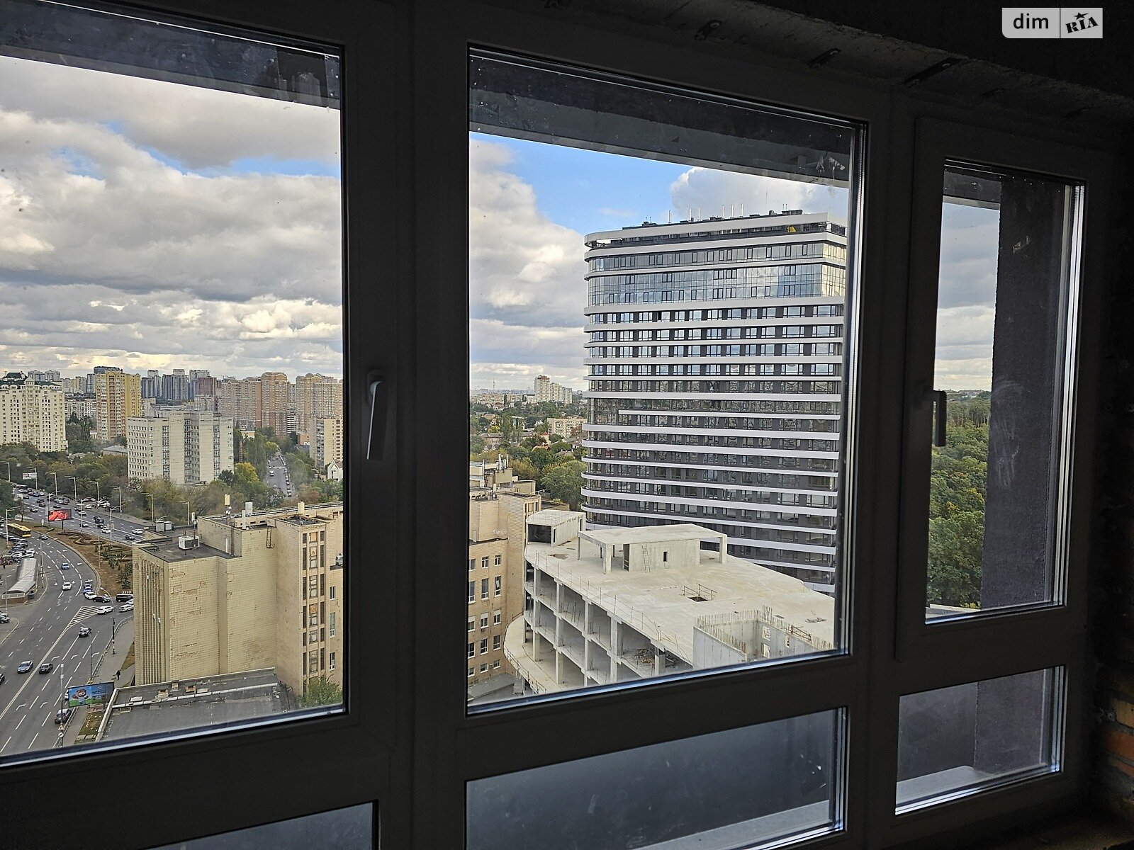 Продаж двокімнатної квартири в Києві, на пров. Ужгородський 4/1, район Голосіївський фото 1 Продаж двокімнатної квартири в Києві, на пров. Ужгородський 4/1, район Голосіївський фото 1