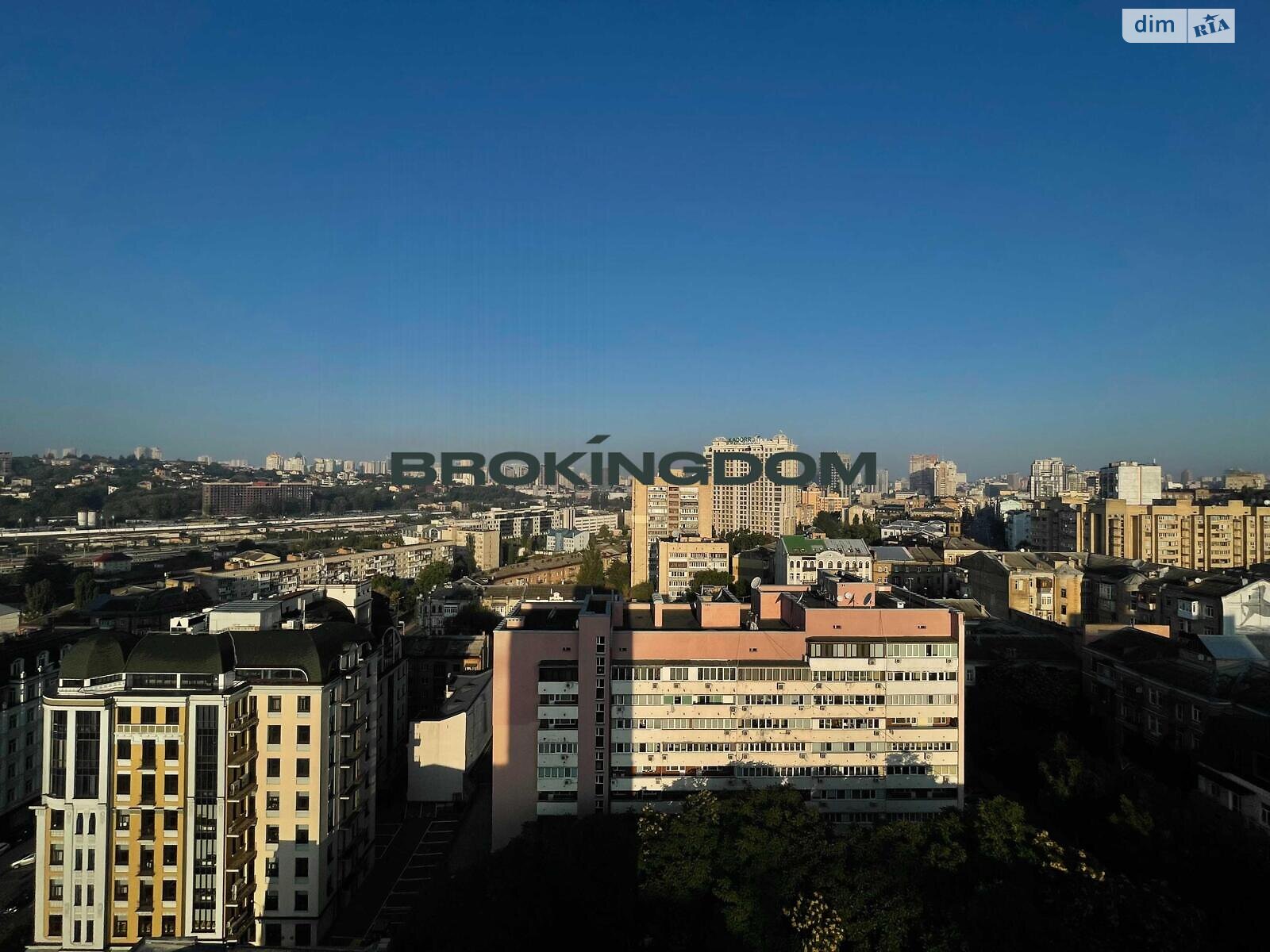 Продаж трикімнатної квартири в Києві, на вул. Володимирська 86А, район Голосіївський фото 1 Продаж трикімнатної квартири в Києві, на вул. Володимирська 86А, район Голосіївський фото 1