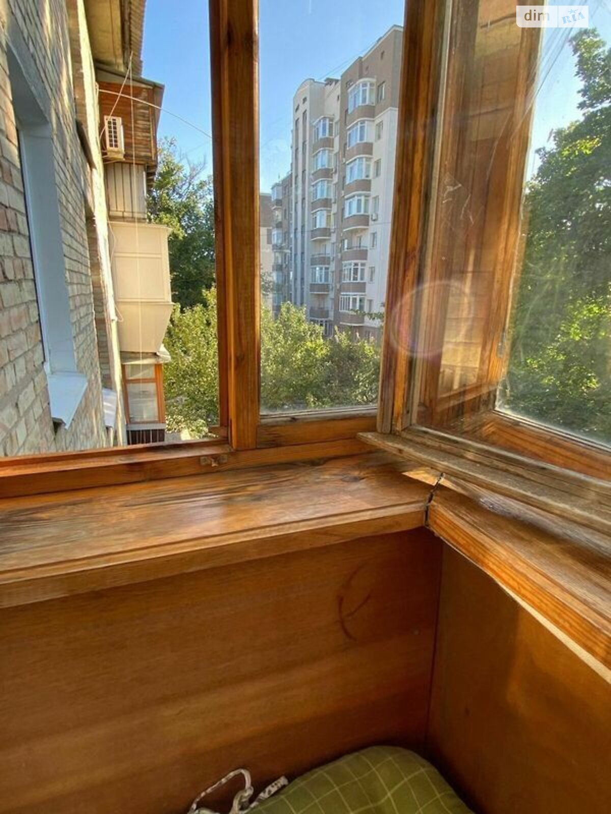 Продажа трехкомнатной квартиры в Киеве, на ул. Рея Бредбери 14, район Голосеевский фото 1