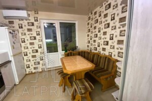 Продажа двухкомнатной квартиры в Киеве, на пер. Ясиноватский 11, район Голосеевский фото 2