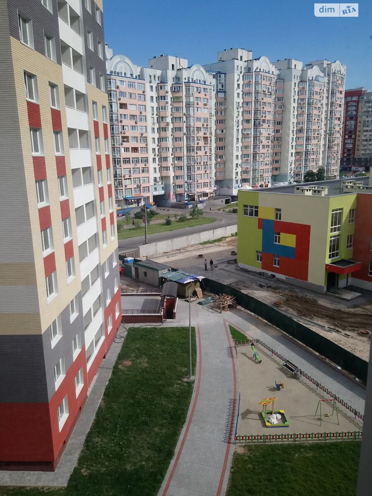 Продажа трехкомнатной квартиры в Киеве, на ул. Юлии Здановской 85А, район Голосеевский фото 1 Продажа трехкомнатной квартиры в Киеве, на ул. Юлии Здановской 85А, район Голосеевский фото 1