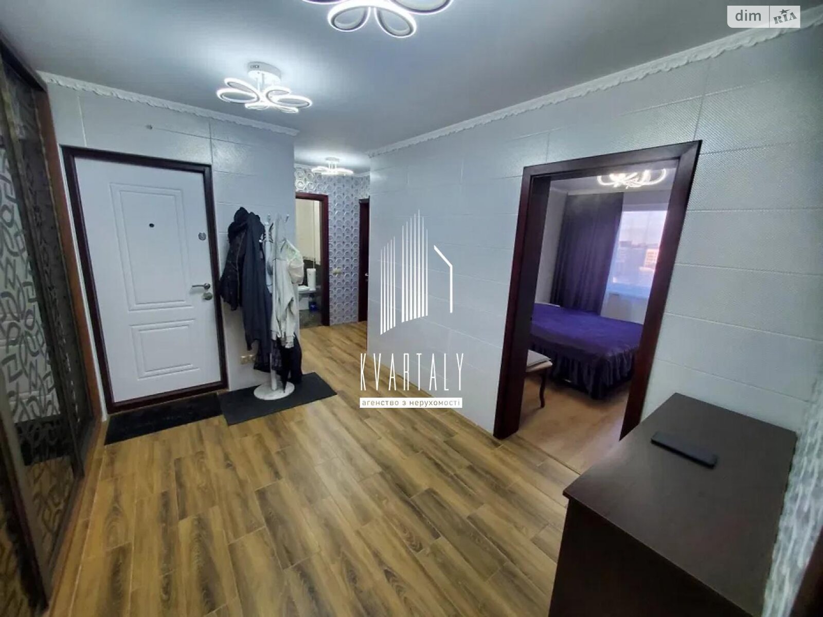 Продаж трикімнатної квартири в Києві, на вул. Юлії Здановської 36В, кв. 116, район Голосіївський фото 1 Продаж трикімнатної квартири в Києві, на вул. Юлії Здановської 36В, кв. 116, район Голосіївський фото 1