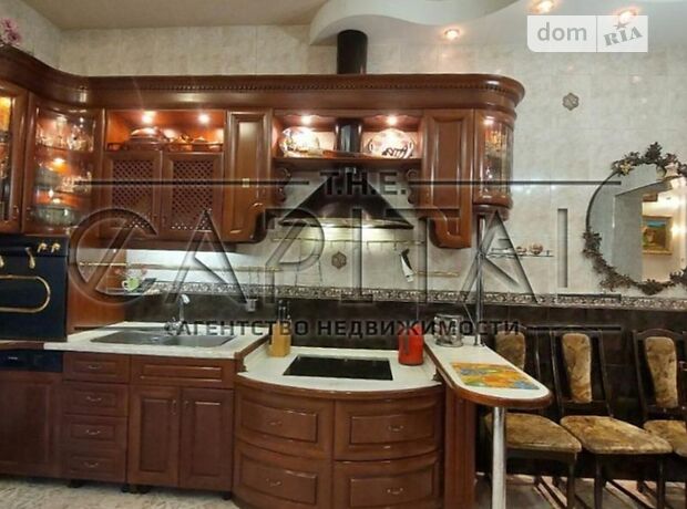 Продажа четырехкомнатной квартиры в Киеве, на ул. Антоновича 140, район Голосеевский фото 1 Продажа четырехкомнатной квартиры в Киеве, на ул. Антоновича 140, район Голосеевский фото 1