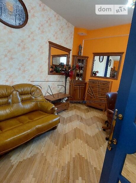 Продажа четырехкомнатной квартиры в Киеве, на ул. Антоновича 140, район Голосеевский фото 1 Продажа четырехкомнатной квартиры в Киеве, на ул. Антоновича 140, район Голосеевский фото 1