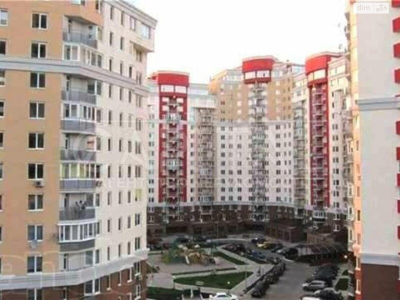 Продажа трехкомнатной квартиры в Киеве, на ул. Ломоносова 46/1, район Голосеевский фото 1