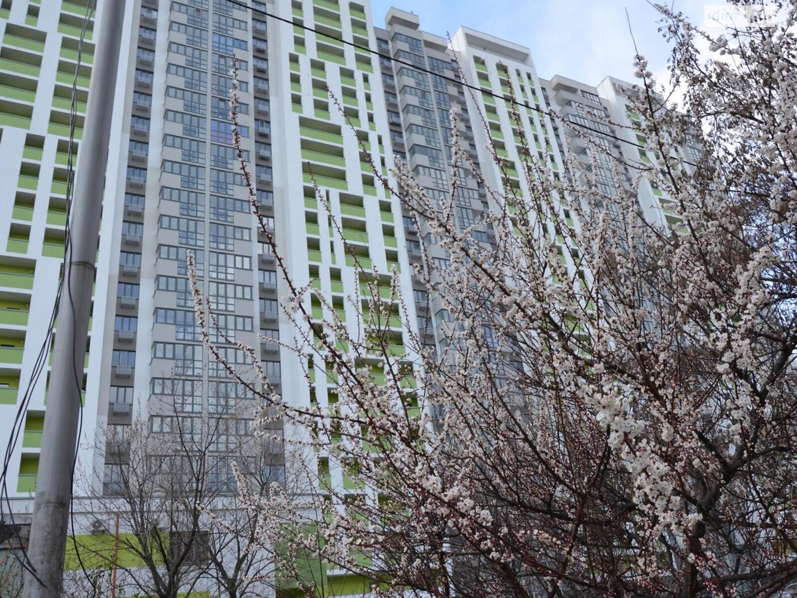 Продаж двокімнатної квартири в Києві, на вул. Архітектора Вербицького 1В, район Харківський Масив фото 1 Продаж двокімнатної квартири в Києві, на вул. Архітектора Вербицького 1В, район Харківський Масив фото 1