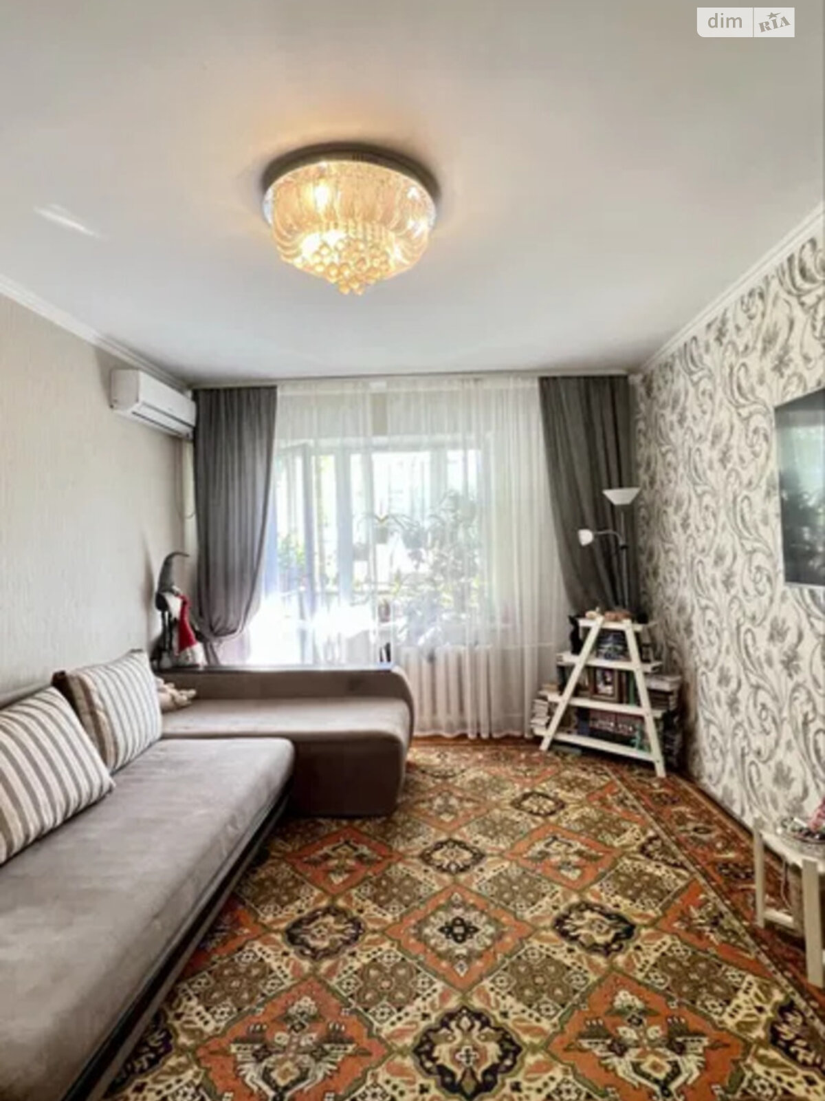 Продаж трикімнатної квартири в Києві, на вул. Архітектора Вербицького 28А, район Харківський Масив фото 1 Продаж трикімнатної квартири в Києві, на вул. Архітектора Вербицького 28А, район Харківський Масив фото 1