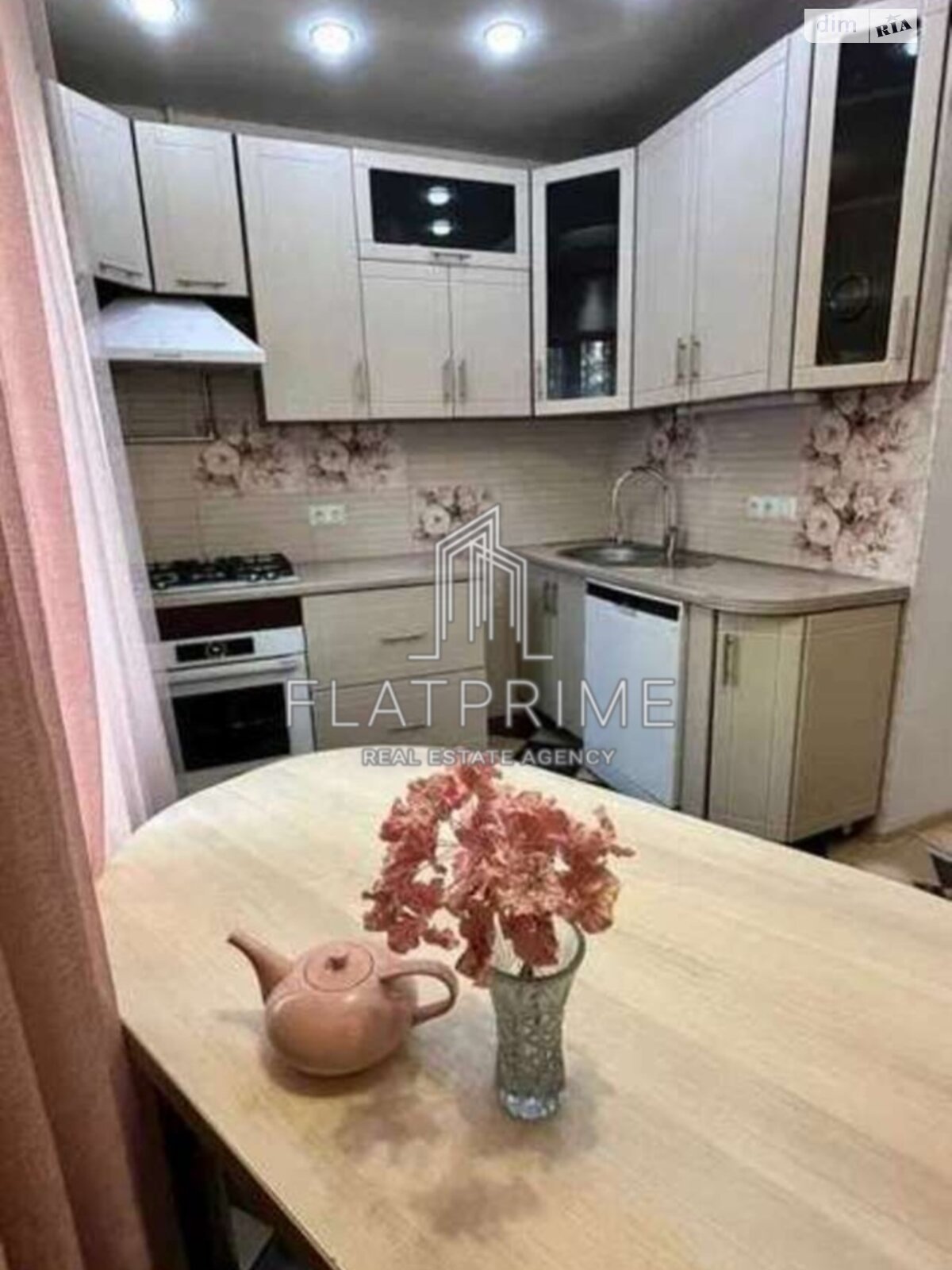 Продажа трехкомнатной квартиры в Киеве, на ул. Архитектора Вербицкого 26Б, район Харьковский Массив фото 1 Продажа трехкомнатной квартиры в Киеве, на ул. Архитектора Вербицкого 26Б, район Харьковский Массив фото 1