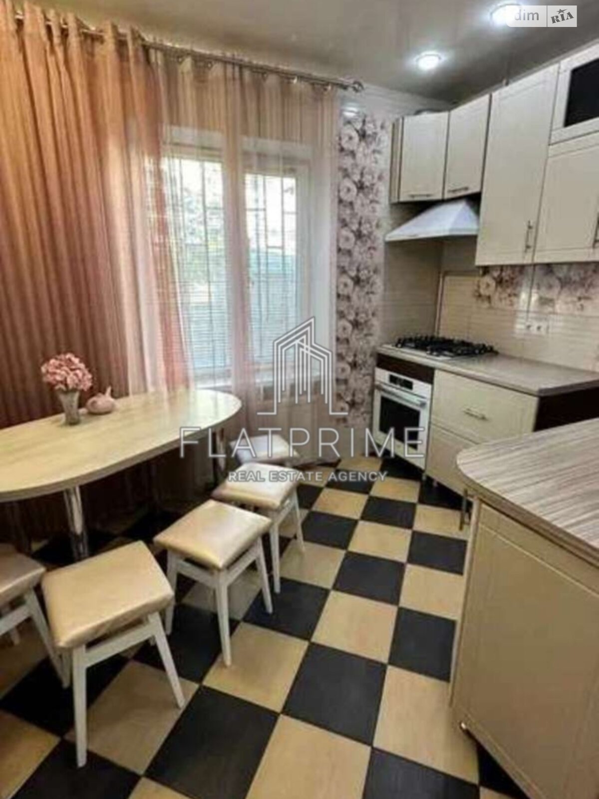Продажа трехкомнатной квартиры в Киеве, на ул. Архитектора Вербицкого 26Б, район Харьковский Массив фото 1 Продажа трехкомнатной квартиры в Киеве, на ул. Архитектора Вербицкого 26Б, район Харьковский Массив фото 1