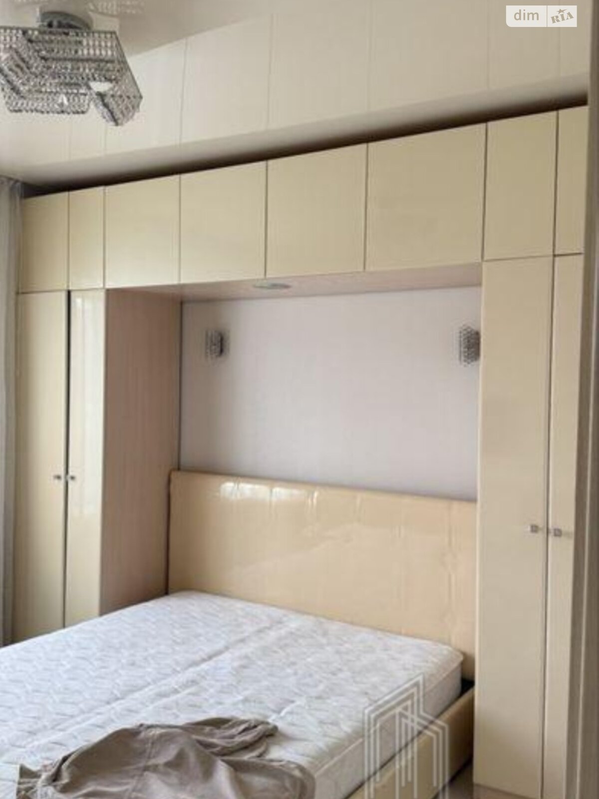Продаж двокімнатної квартири в Києві, на вул. Архітектора Вербицького 26Б, район Харківський Масив фото 1 Продаж двокімнатної квартири в Києві, на вул. Архітектора Вербицького 26Б, район Харківський Масив фото 1