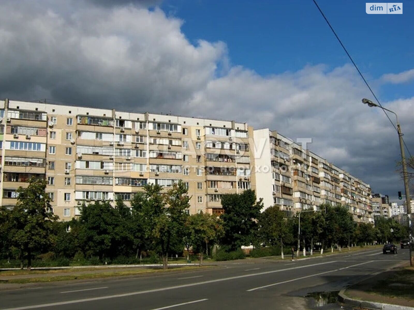 Продаж трикімнатної квартири в Києві, на вул. Архітектора Вербицького 11, район Харківський Масив фото 1 Продаж трикімнатної квартири в Києві, на вул. Архітектора Вербицького 11, район Харківський Масив фото 1