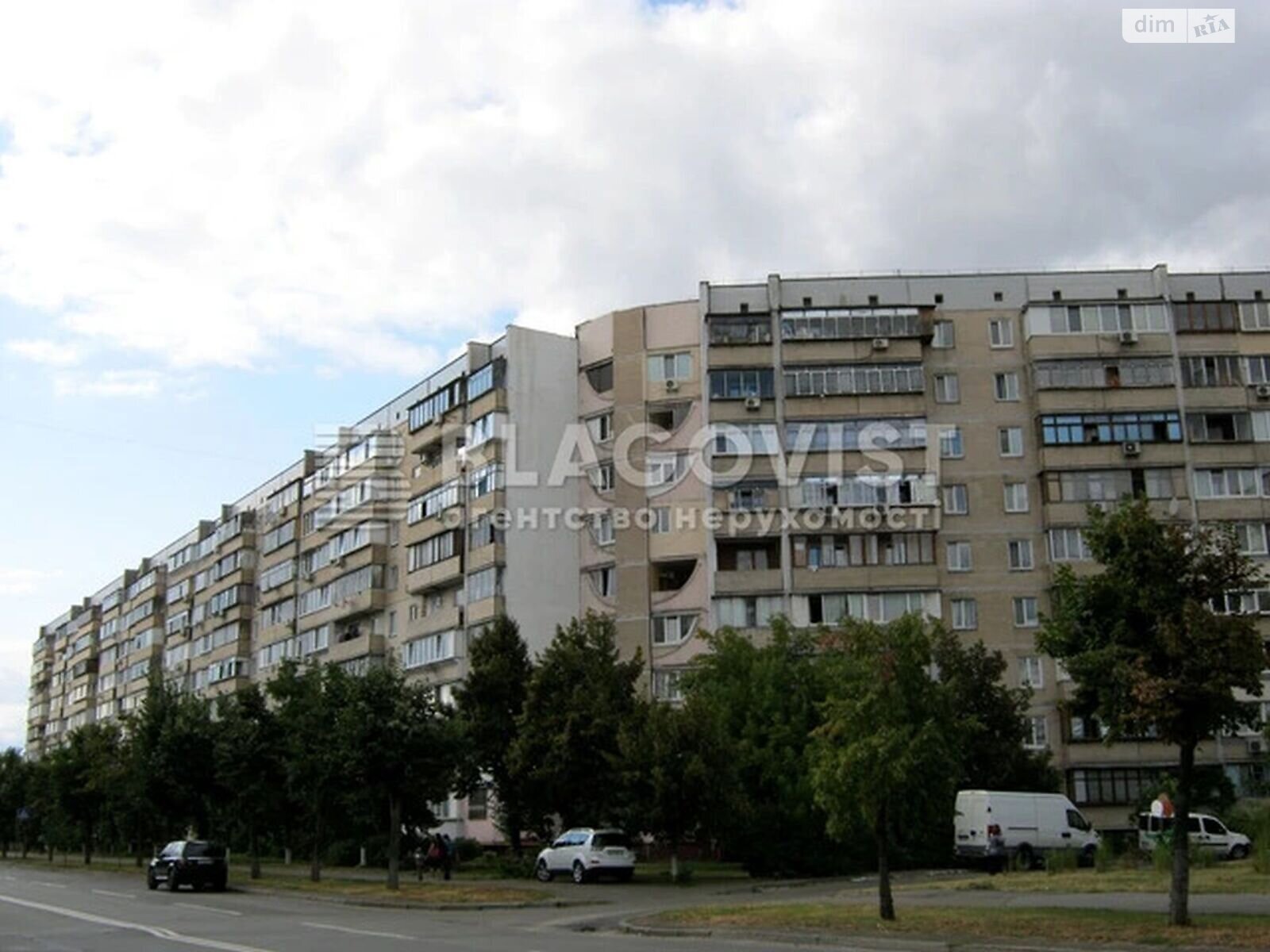 Продаж трикімнатної квартири в Києві, на вул. Архітектора Вербицького 11, район Харківський Масив фото 1 Продаж трикімнатної квартири в Києві, на вул. Архітектора Вербицького 11, район Харківський Масив фото 1