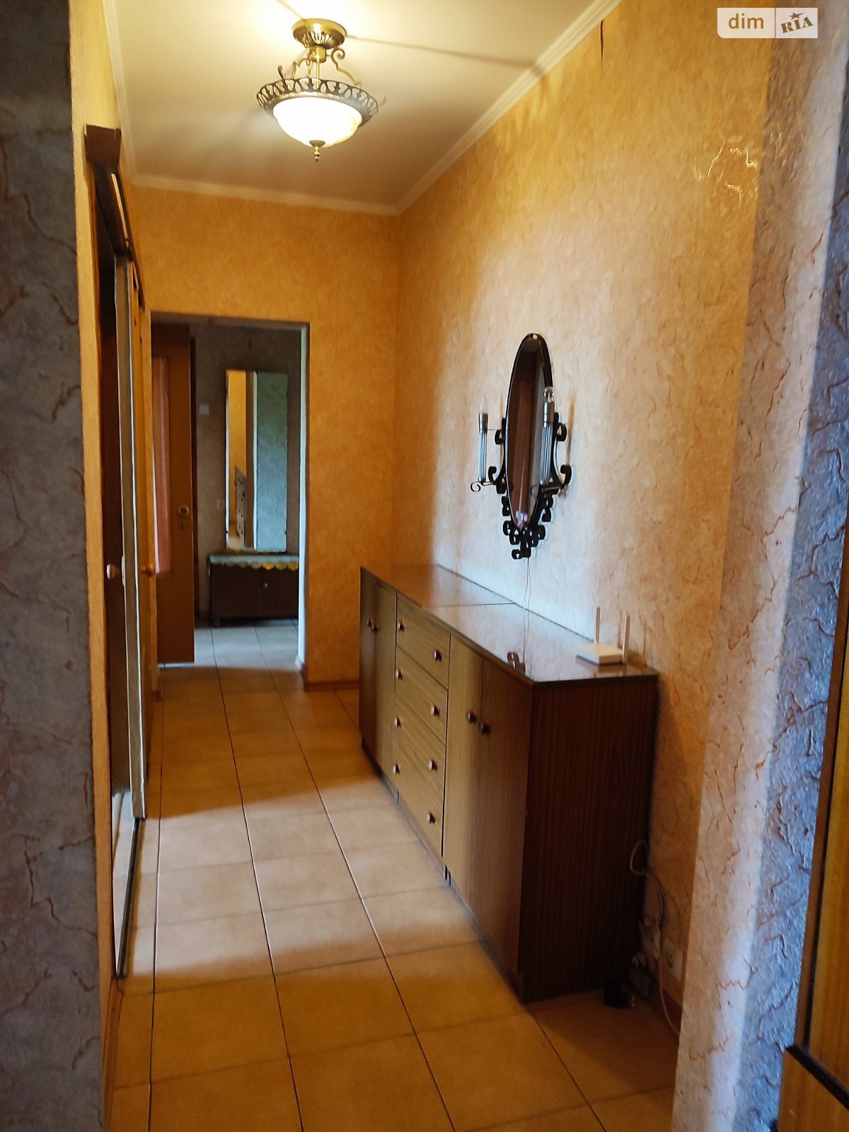 Продажа трехкомнатной квартиры в Киеве, на ул. Армянская 3, район Харьковский Массив фото 1 Продажа трехкомнатной квартиры в Киеве, на ул. Армянская 3, район Харьковский Массив фото 1
