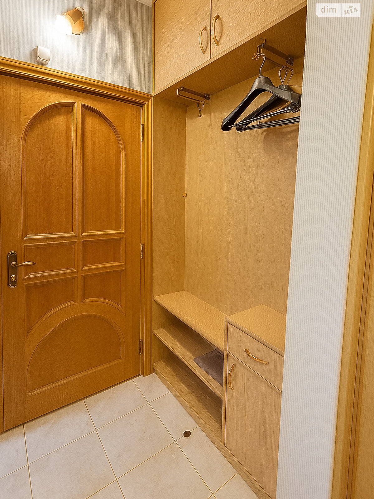 Продажа трехкомнатной квартиры в Киеве, на ул. Армянская 3, район Харьковский Массив фото 1