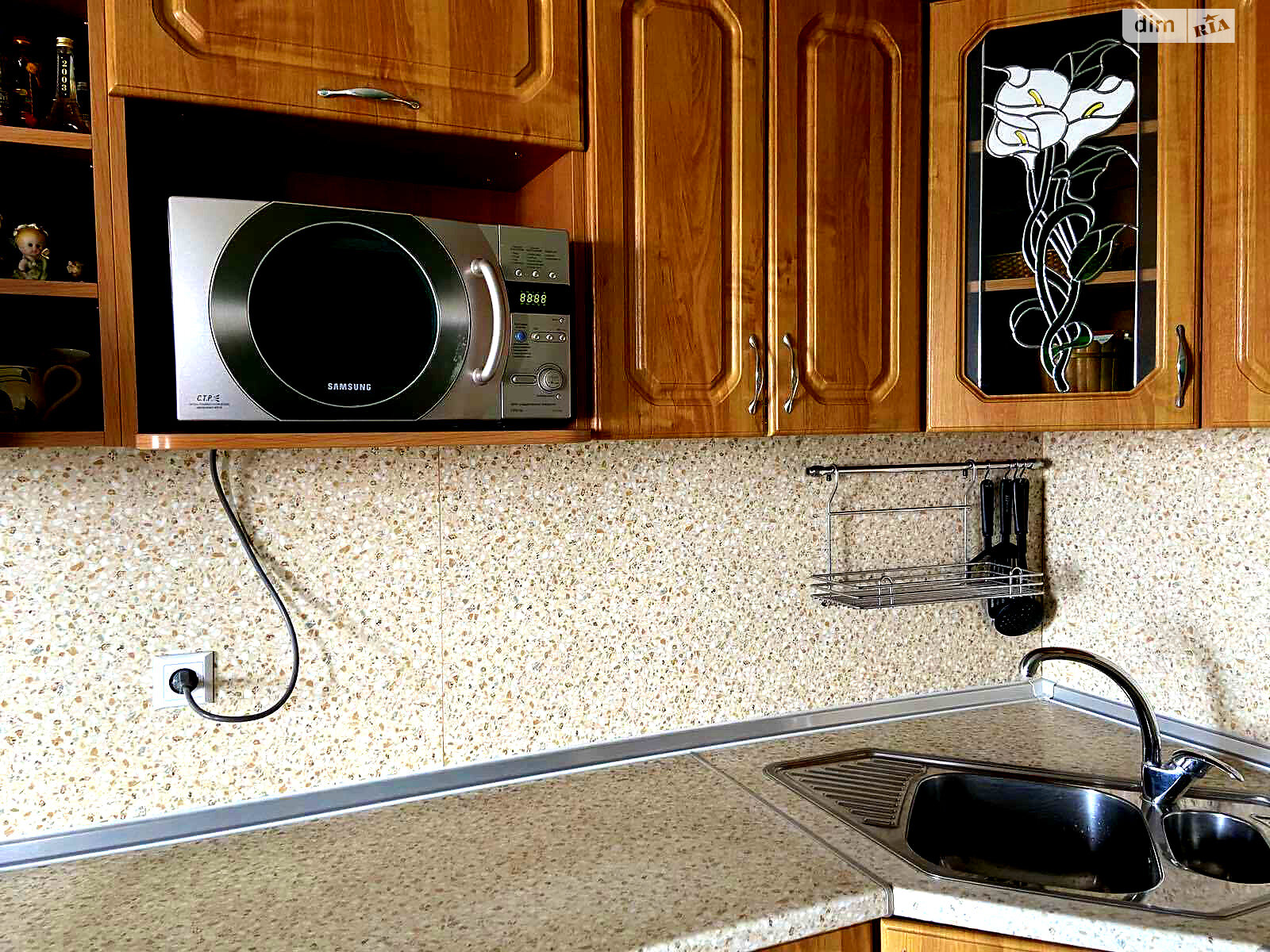 Продажа трехкомнатной квартиры в Киеве, на ул. Братства тарасовцев, район Дарницкий фото 1 Продажа трехкомнатной квартиры в Киеве, на ул. Братства тарасовцев, район Дарницкий фото 1