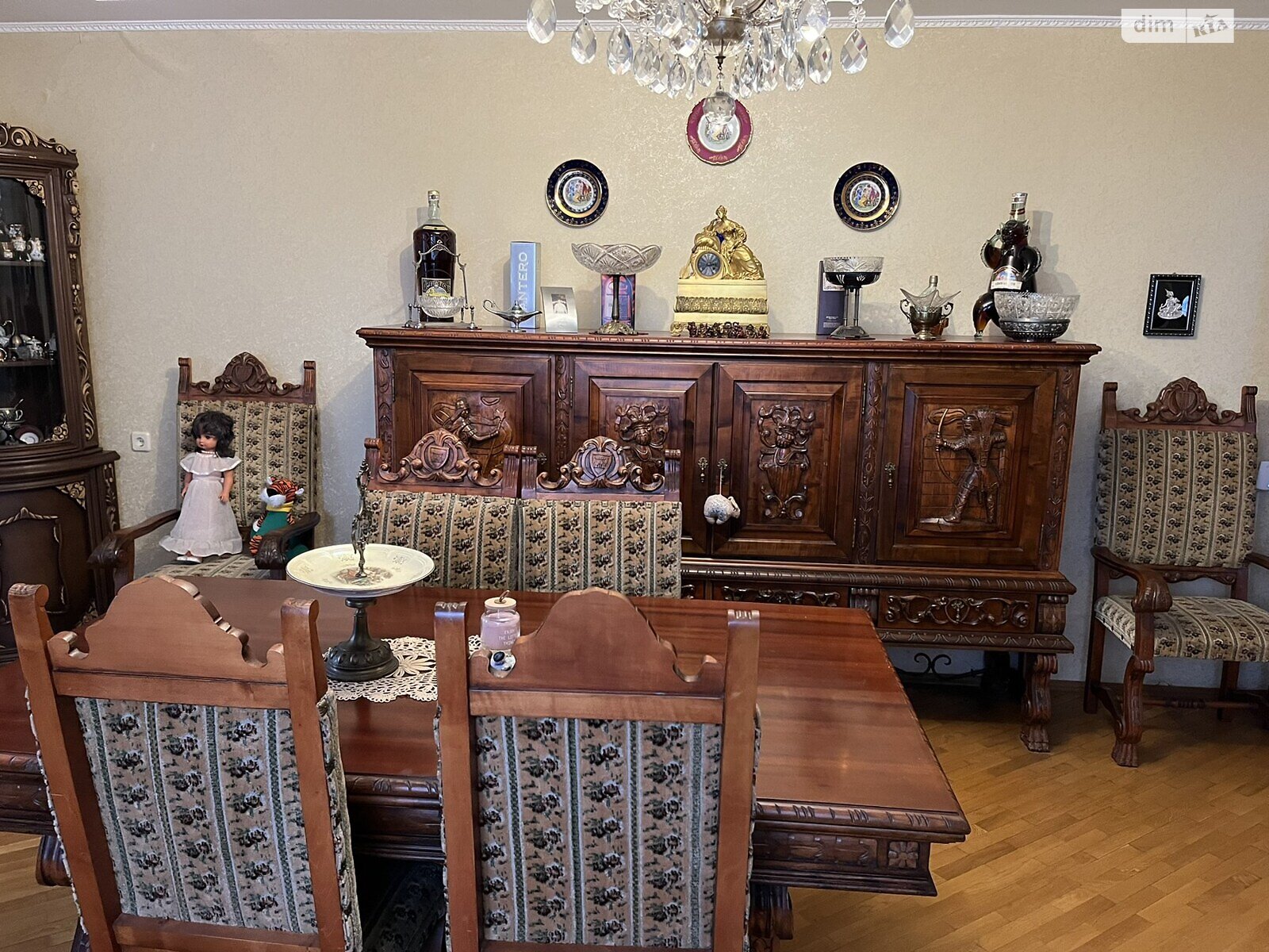 Продаж трикімнатної квартири в Києві, на вул. Братства тарасівців 12/37, район Харківський Масив фото 1 Продаж трикімнатної квартири в Києві, на вул. Братства тарасівців 12/37, район Харківський Масив фото 1