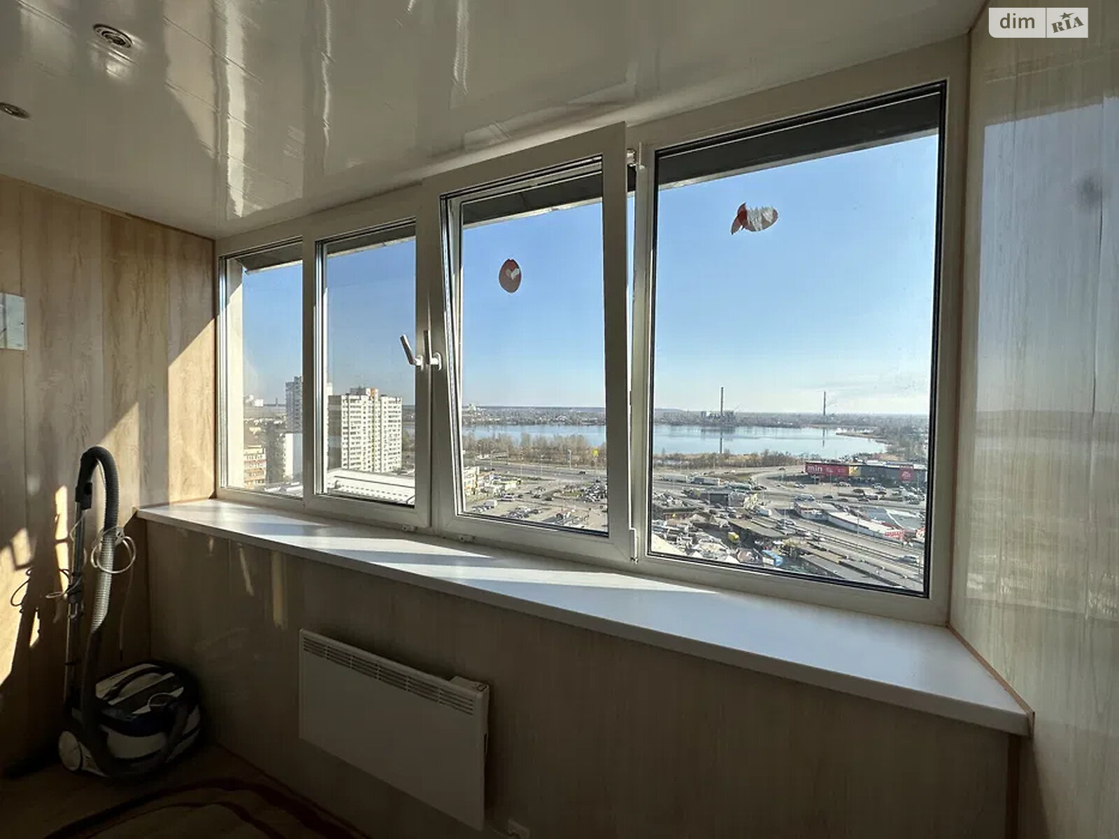 Продажа однокомнатной квартиры в Киеве, на ул. Братства тарасовцев 12/37, район Харьковский Массив фото 1 Продажа однокомнатной квартиры в Киеве, на ул. Братства тарасовцев 12/37, район Харьковский Массив фото 1