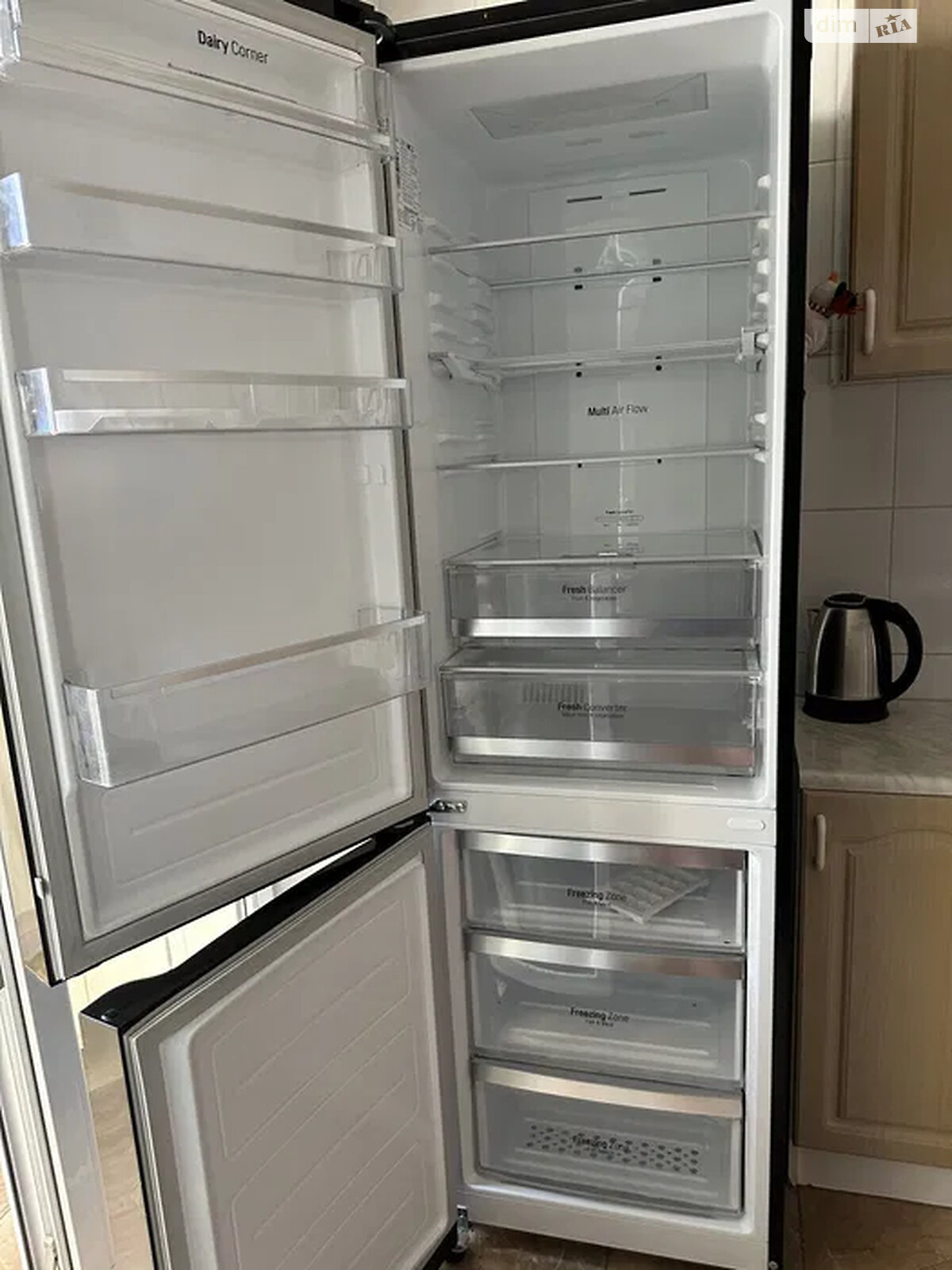 Продажа однокомнатной квартиры в Киеве, на ул. Братства тарасовцев 12/37, район Харьковский Массив фото 1 Продажа однокомнатной квартиры в Киеве, на ул. Братства тарасовцев 12/37, район Харьковский Массив фото 1