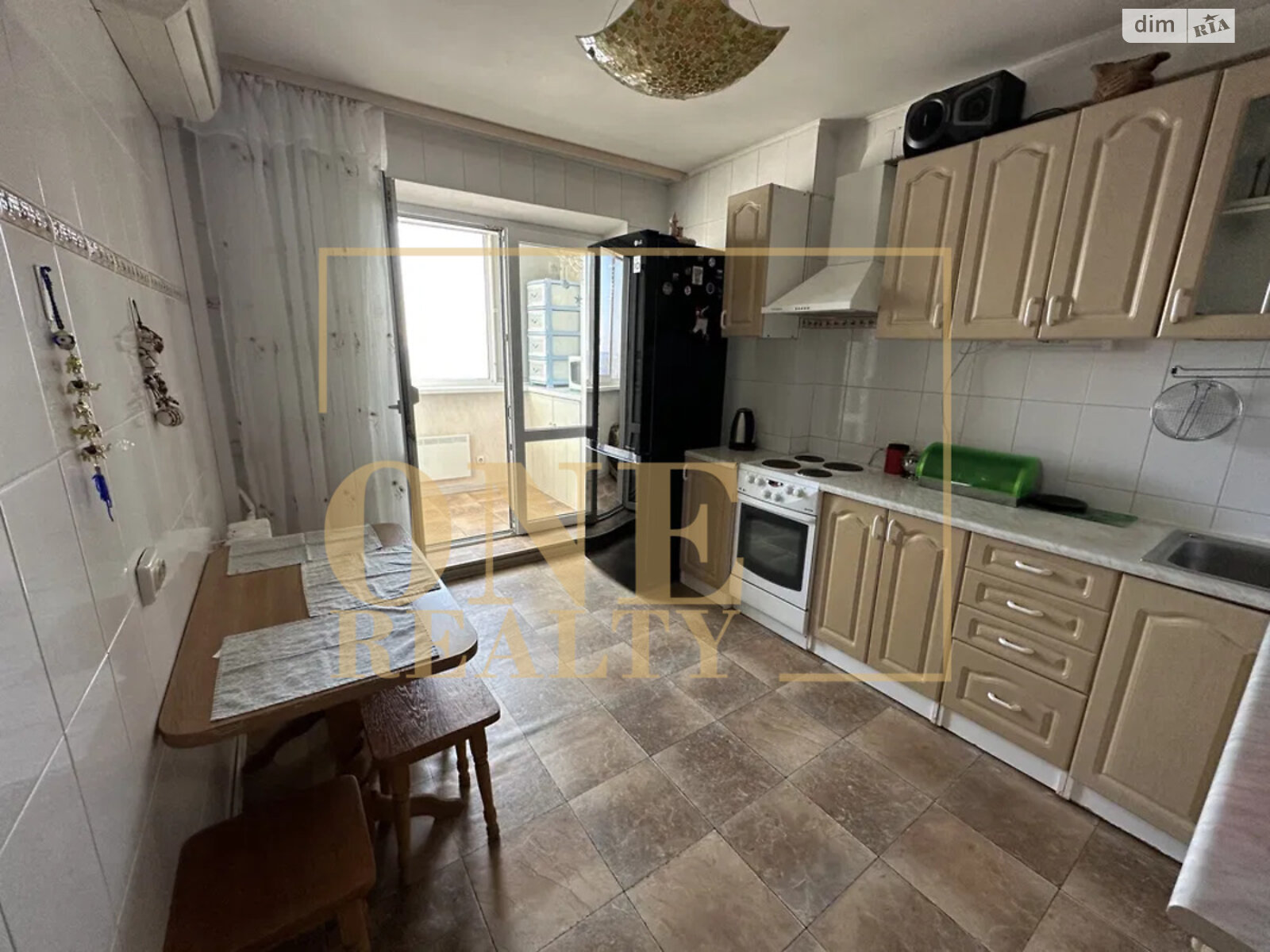 Продажа однокомнатной квартиры в Киеве, на ул. Братства тарасовцев 12/37, район Харьковский Массив фото 1 Продажа однокомнатной квартиры в Киеве, на ул. Братства тарасовцев 12/37, район Харьковский Массив фото 1
