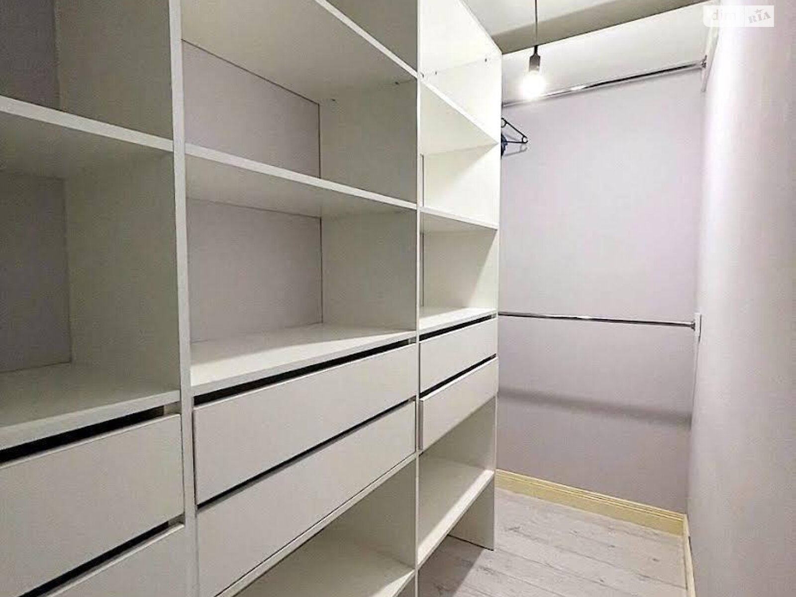 Продажа четырехкомнатной квартиры в Киеве, на ул. Братства тарасовцев 8, район Харьковский Массив фото 1 Продажа четырехкомнатной квартиры в Киеве, на ул. Братства тарасовцев 8, район Харьковский Массив фото 1