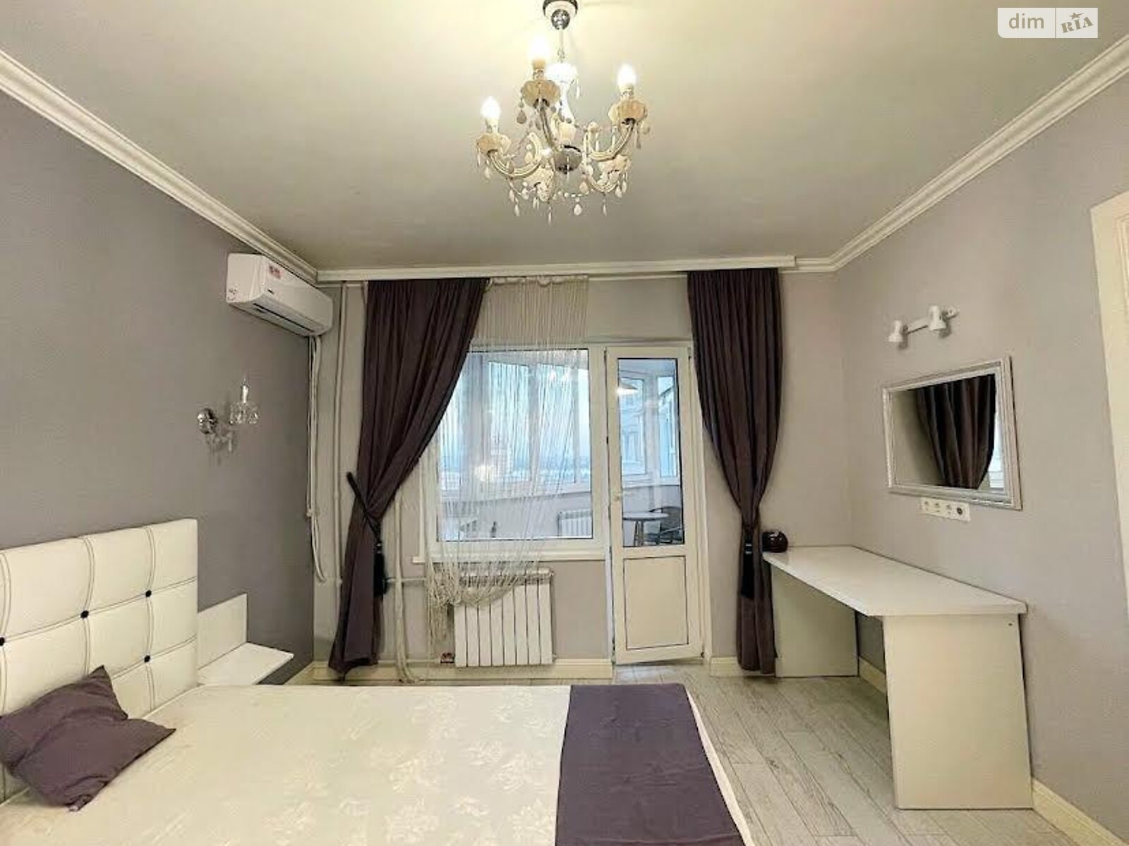 Продажа четырехкомнатной квартиры в Киеве, на ул. Братства тарасовцев 8, район Харьковский Массив фото 1 Продажа четырехкомнатной квартиры в Киеве, на ул. Братства тарасовцев 8, район Харьковский Массив фото 1