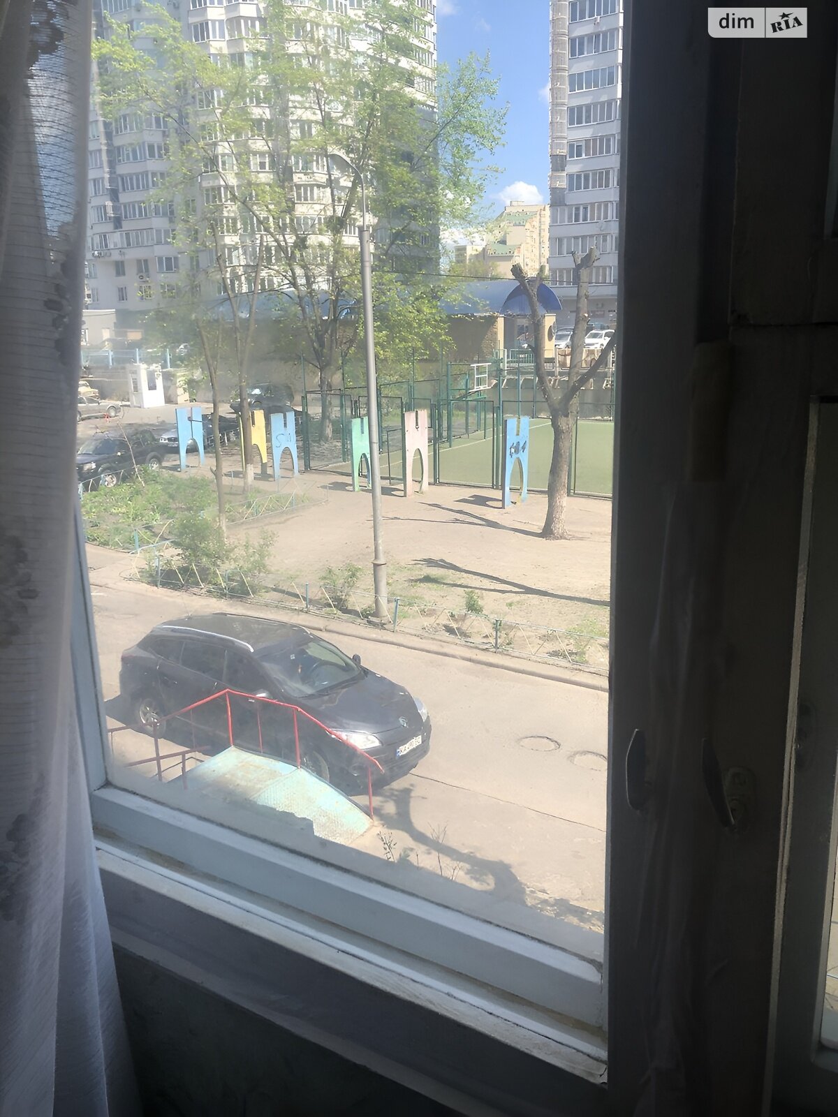 Продажа трехкомнатной квартиры в Киеве, на шоссе Харьковское 154А, район Харьковский Массив фото 1