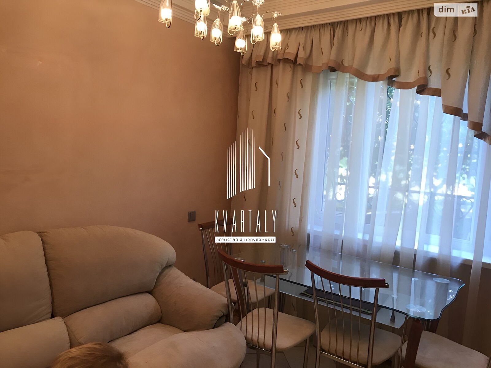 Продаж однокімнатної квартири в Києві, на шосе Харківське 160А, район Харківський Масив фото 1 Продаж однокімнатної квартири в Києві, на шосе Харківське 160А, район Харківський Масив фото 1