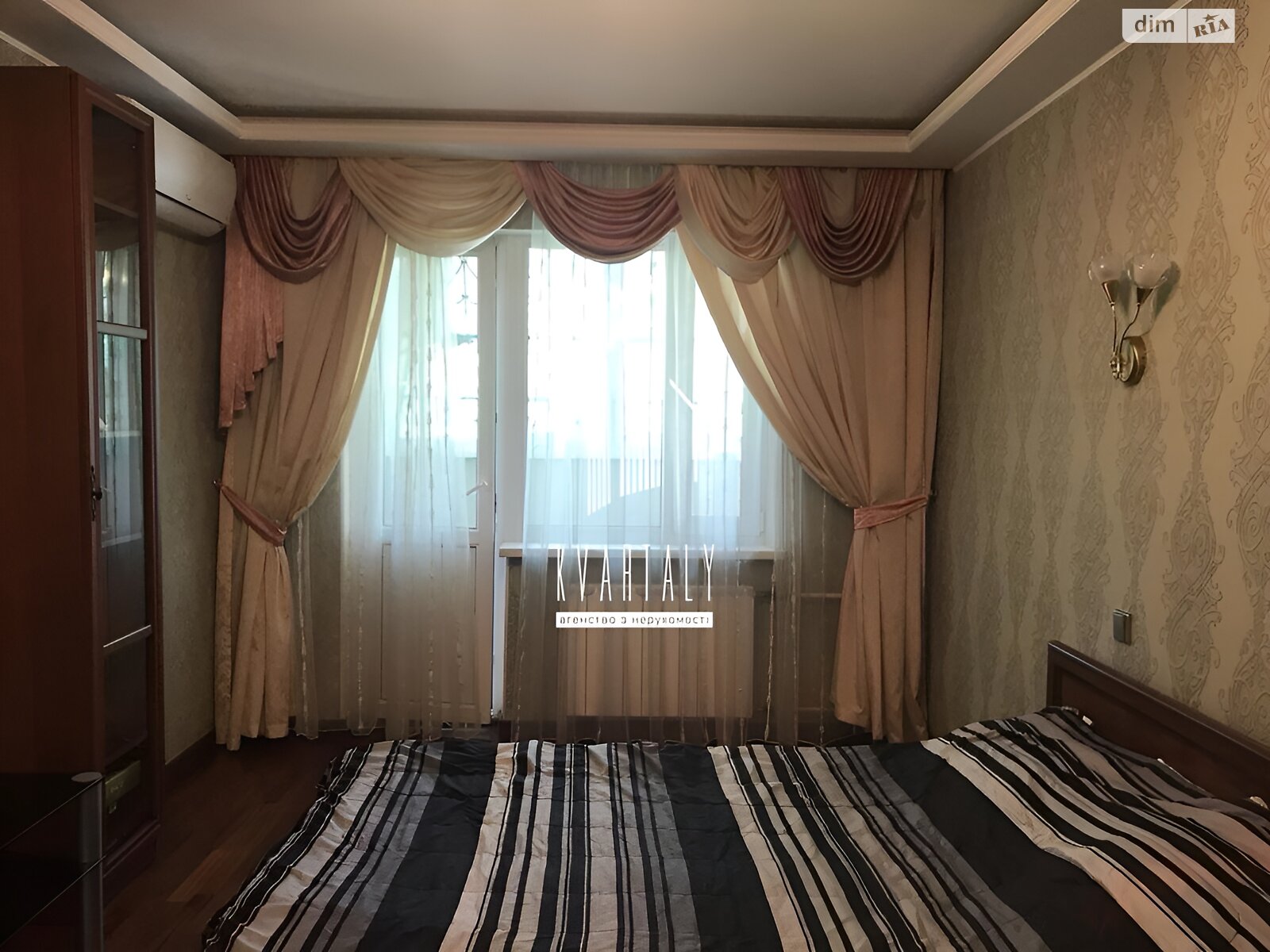 Продаж однокімнатної квартири в Києві, на шосе Харківське 160А, район Харківський Масив фото 1 Продаж однокімнатної квартири в Києві, на шосе Харківське 160А, район Харківський Масив фото 1