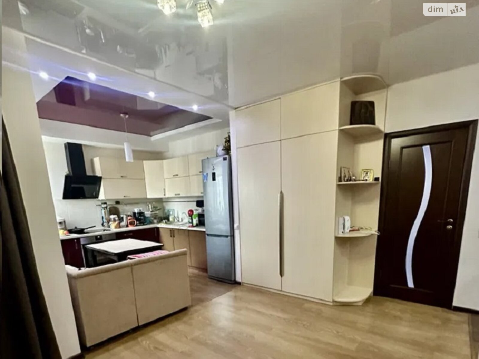 Продаж однокімнатної квартири в Києві, на шосе Харківське 182, район Харківський Масив фото 1 Продаж однокімнатної квартири в Києві, на шосе Харківське 182, район Харківський Масив фото 1