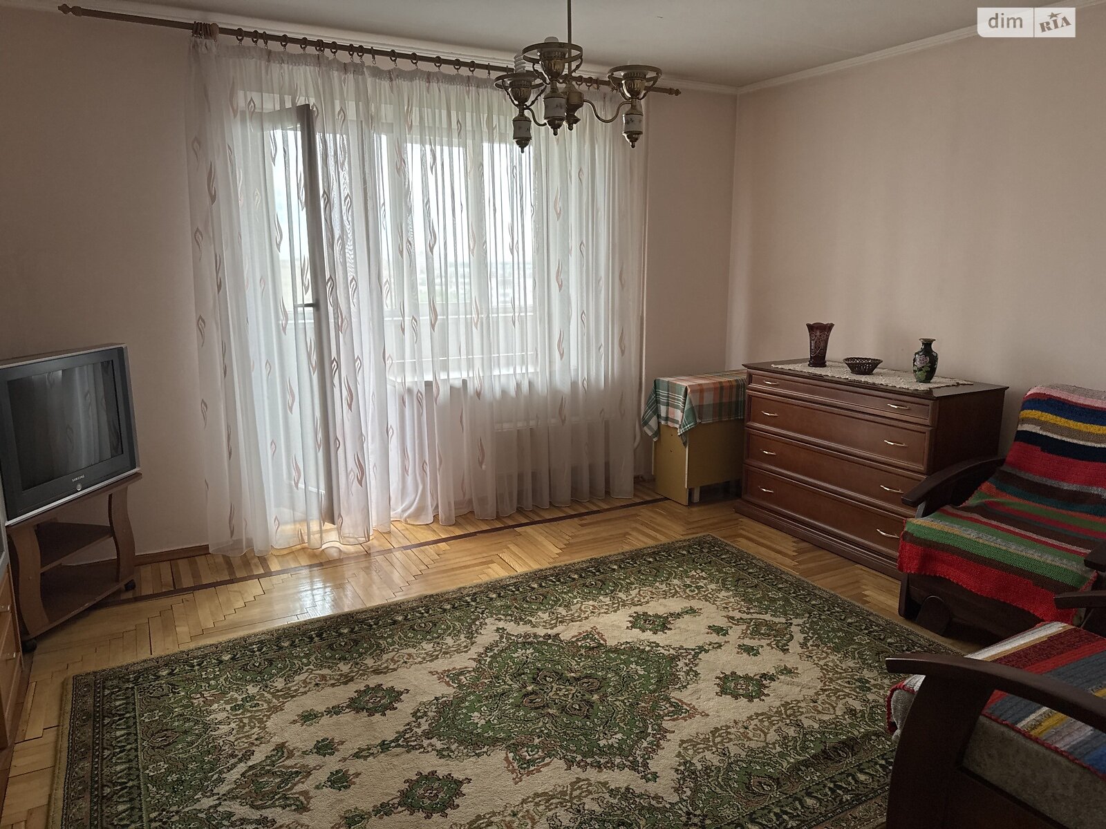 Продажа двухкомнатной квартиры в Киеве, на шоссе Харьковское 60, район Дарницкий фото 1 Продажа двухкомнатной квартиры в Киеве, на шоссе Харьковское 60, район Дарницкий фото 1