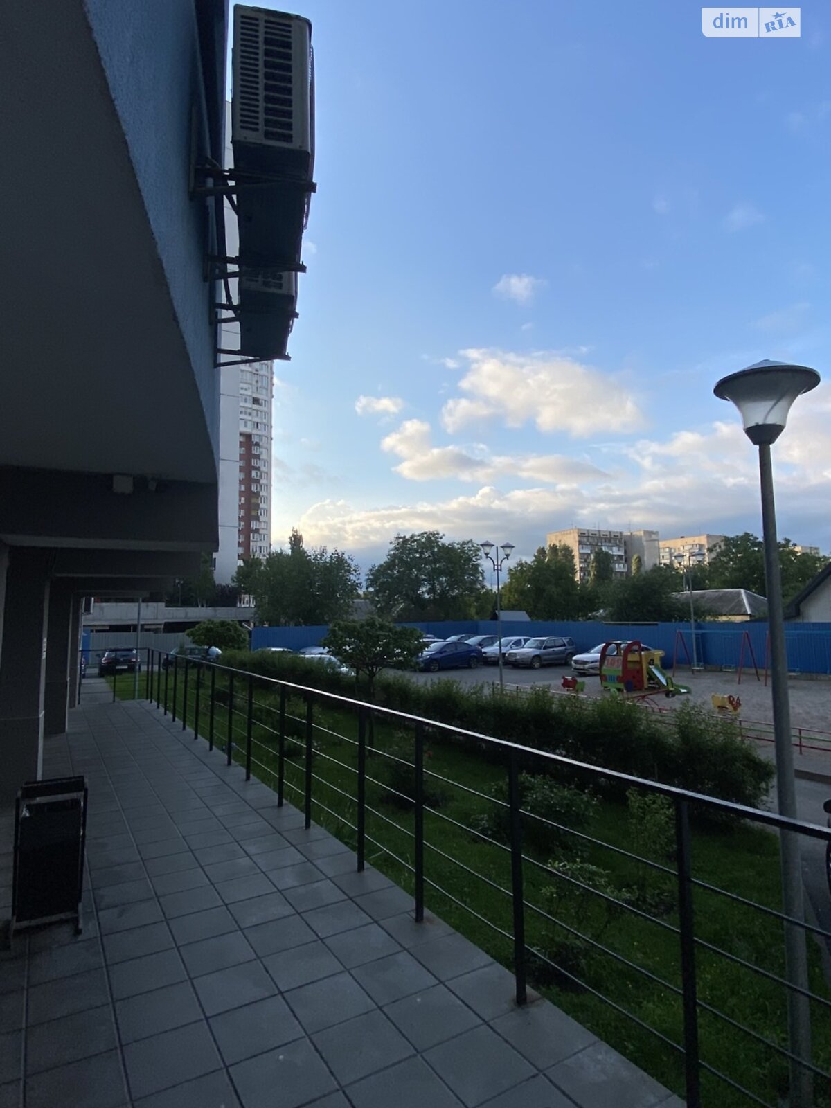 Продаж однокімнатної квартири в Києві, на шосе Харківське 188, район Харківський Масив фото 1 Продаж однокімнатної квартири в Києві, на шосе Харківське 188, район Харківський Масив фото 1