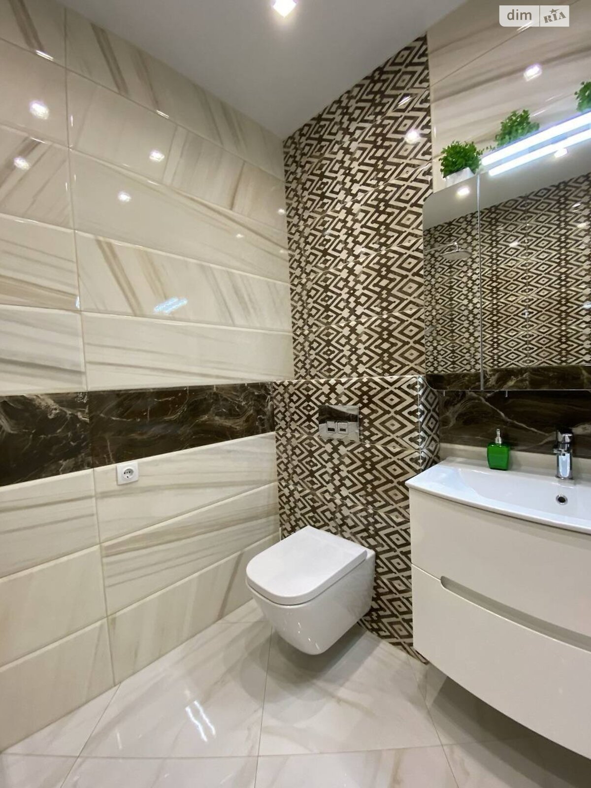 Продажа двухкомнатной квартиры в Киеве, на ул. Каменская 128, кв. 134, район Харьковский Массив фото 1 Продажа двухкомнатной квартиры в Киеве, на ул. Каменская 128, кв. 134, район Харьковский Массив фото 1