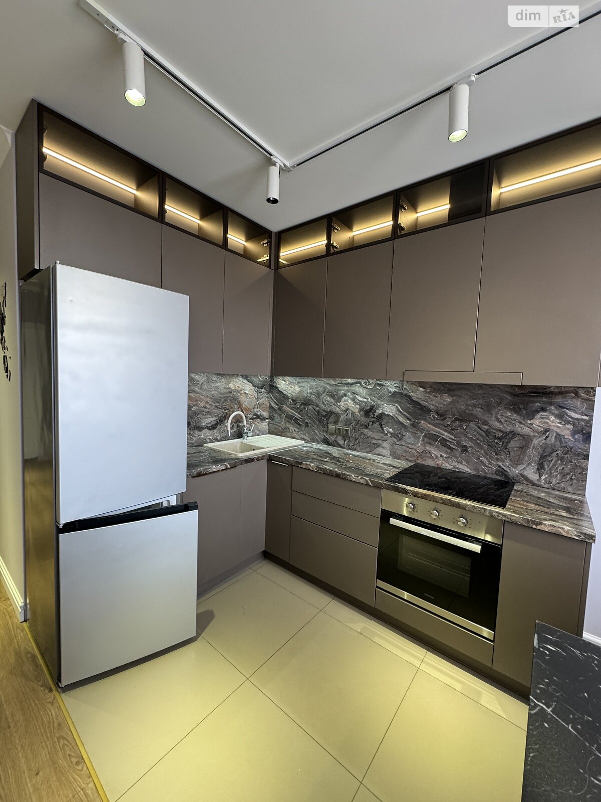 Продажа двухкомнатной квартиры в Киеве, на ул. Каменская 6, кв. 295, район Харьковский Массив фото 1 Продажа двухкомнатной квартиры в Киеве, на ул. Каменская 6, кв. 295, район Харьковский Массив фото 1