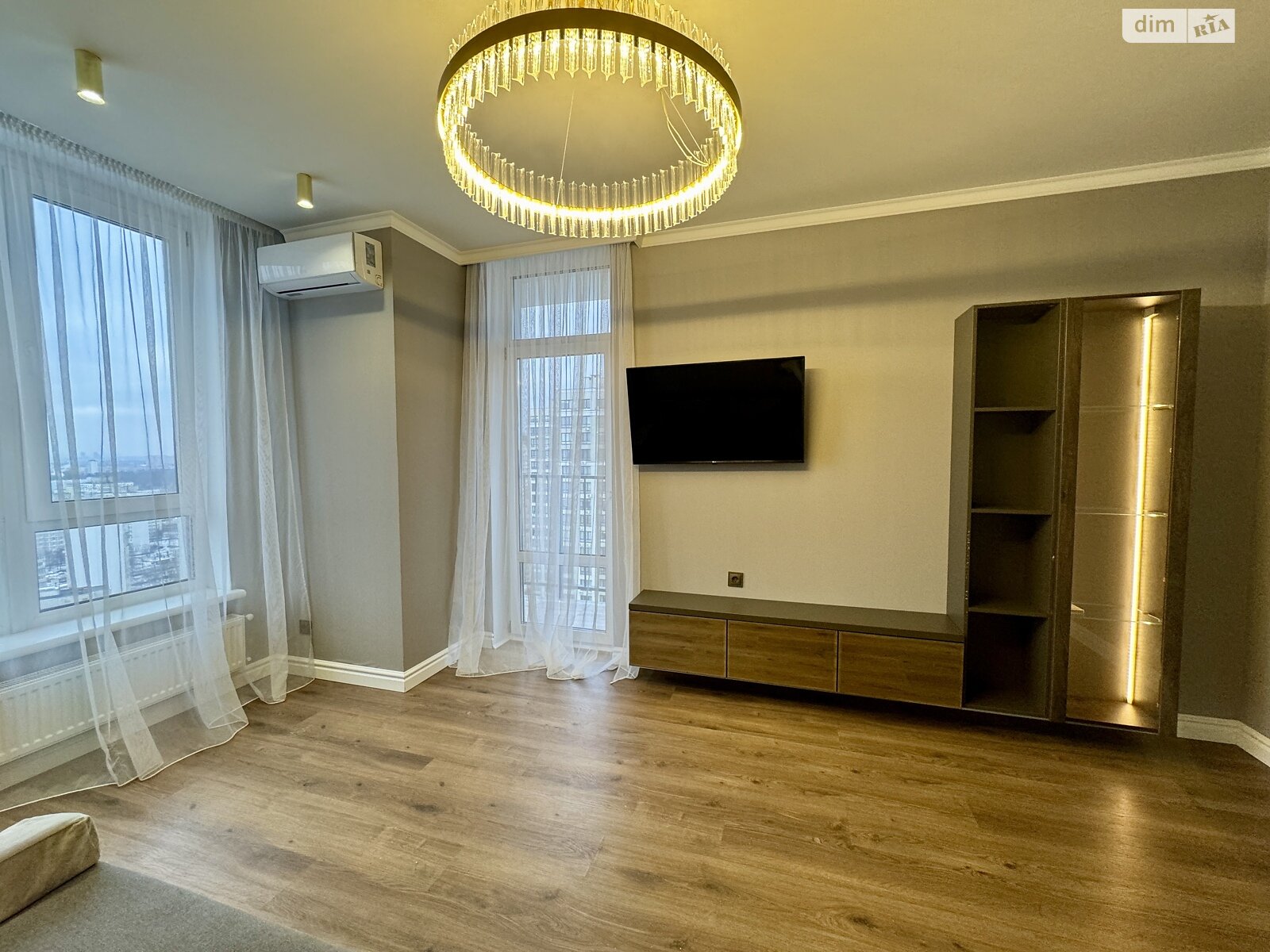 Продажа двухкомнатной квартиры в Киеве, на ул. Каменская 6, кв. 295, район Харьковский Массив фото 1 Продажа двухкомнатной квартиры в Киеве, на ул. Каменская 6, кв. 295, район Харьковский Массив фото 1