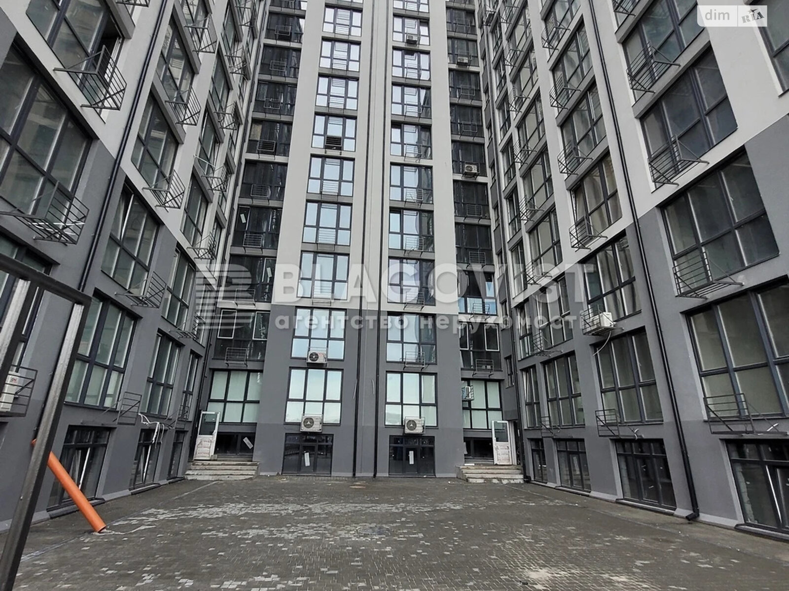 Продажа двухкомнатной квартиры в Киеве, на ул. Каменская 123, район Харьковский Массив фото 1 Продажа двухкомнатной квартиры в Киеве, на ул. Каменская 123, район Харьковский Массив фото 1