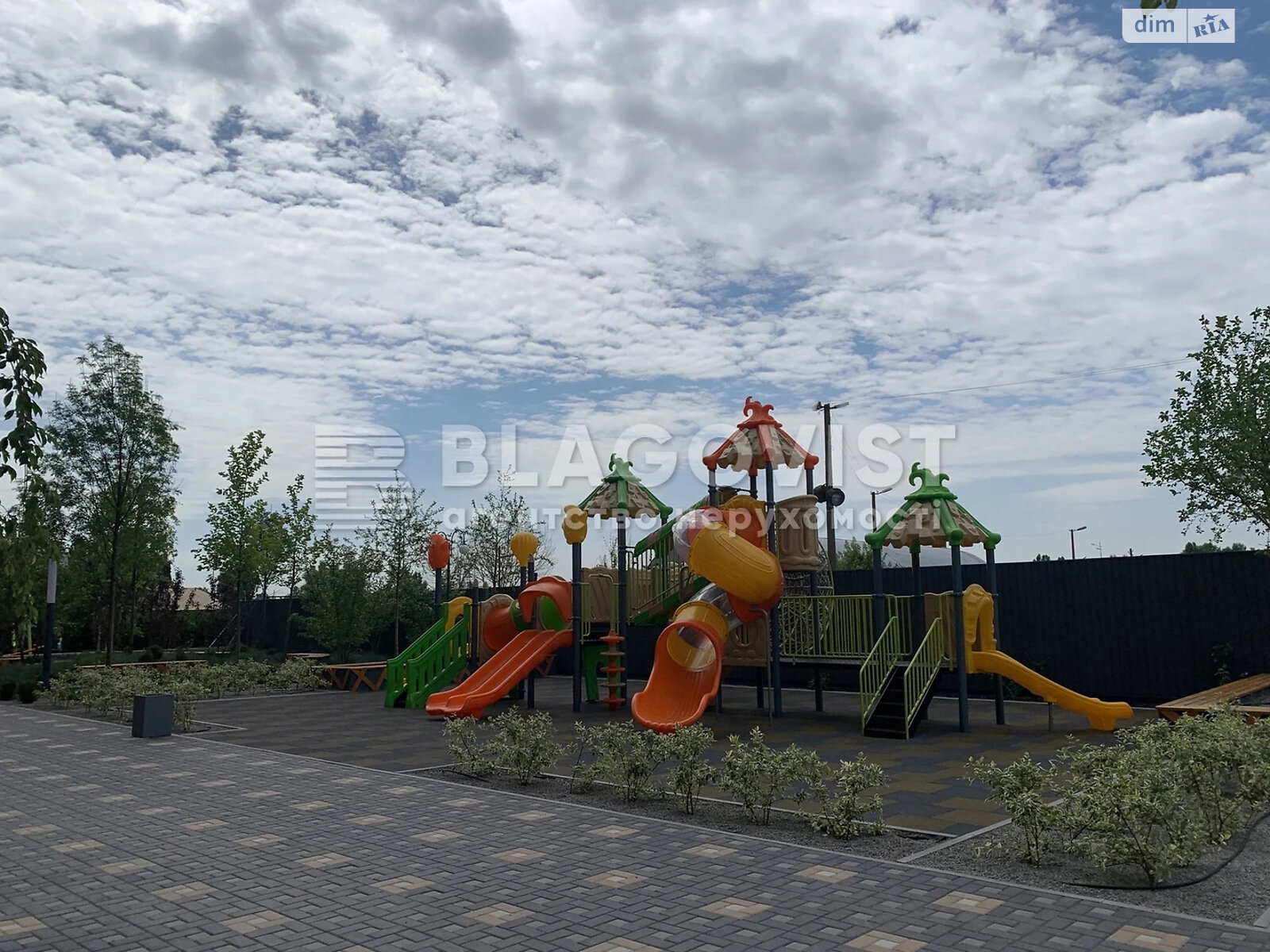 Продажа двухкомнатной квартиры в Киеве, на ул. Каменская 6, район Харьковский Массив фото 1 Продажа двухкомнатной квартиры в Киеве, на ул. Каменская 6, район Харьковский Массив фото 1