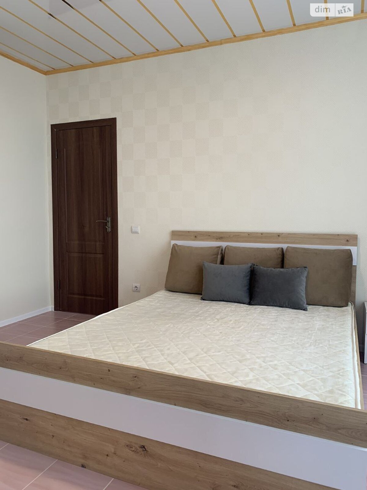 Продажа двухкомнатной квартиры в Киеве, на ул. Каменская 127, район Харьковский Массив фото 1 Продажа двухкомнатной квартиры в Киеве, на ул. Каменская 127, район Харьковский Массив фото 1