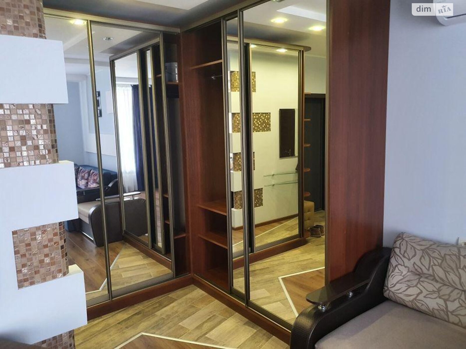 Продажа однокомнатной квартиры в Киеве, на ул. Каменская 128, район Харьковский Массив фото 1 Продажа однокомнатной квартиры в Киеве, на ул. Каменская 128, район Харьковский Массив фото 1