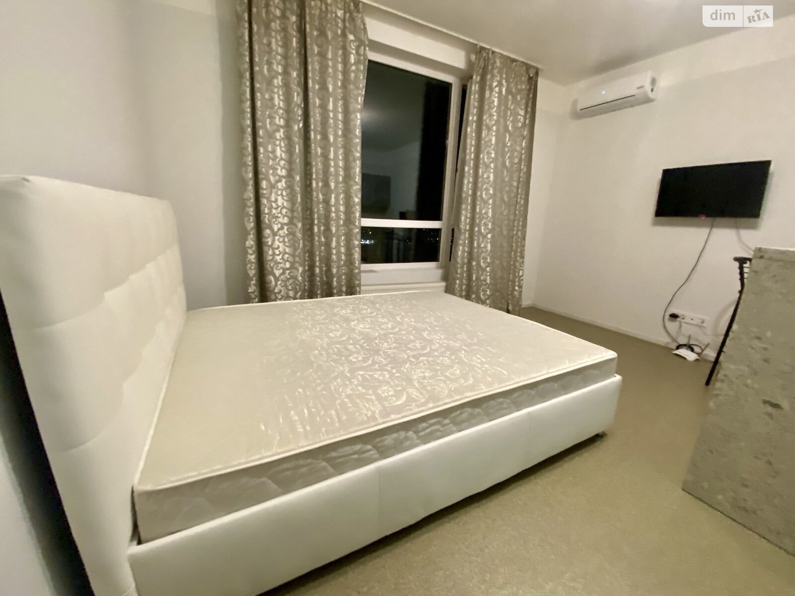 Продажа однокомнатной квартиры в Киеве, на ул. Каменская, район Харьковский Массив фото 1