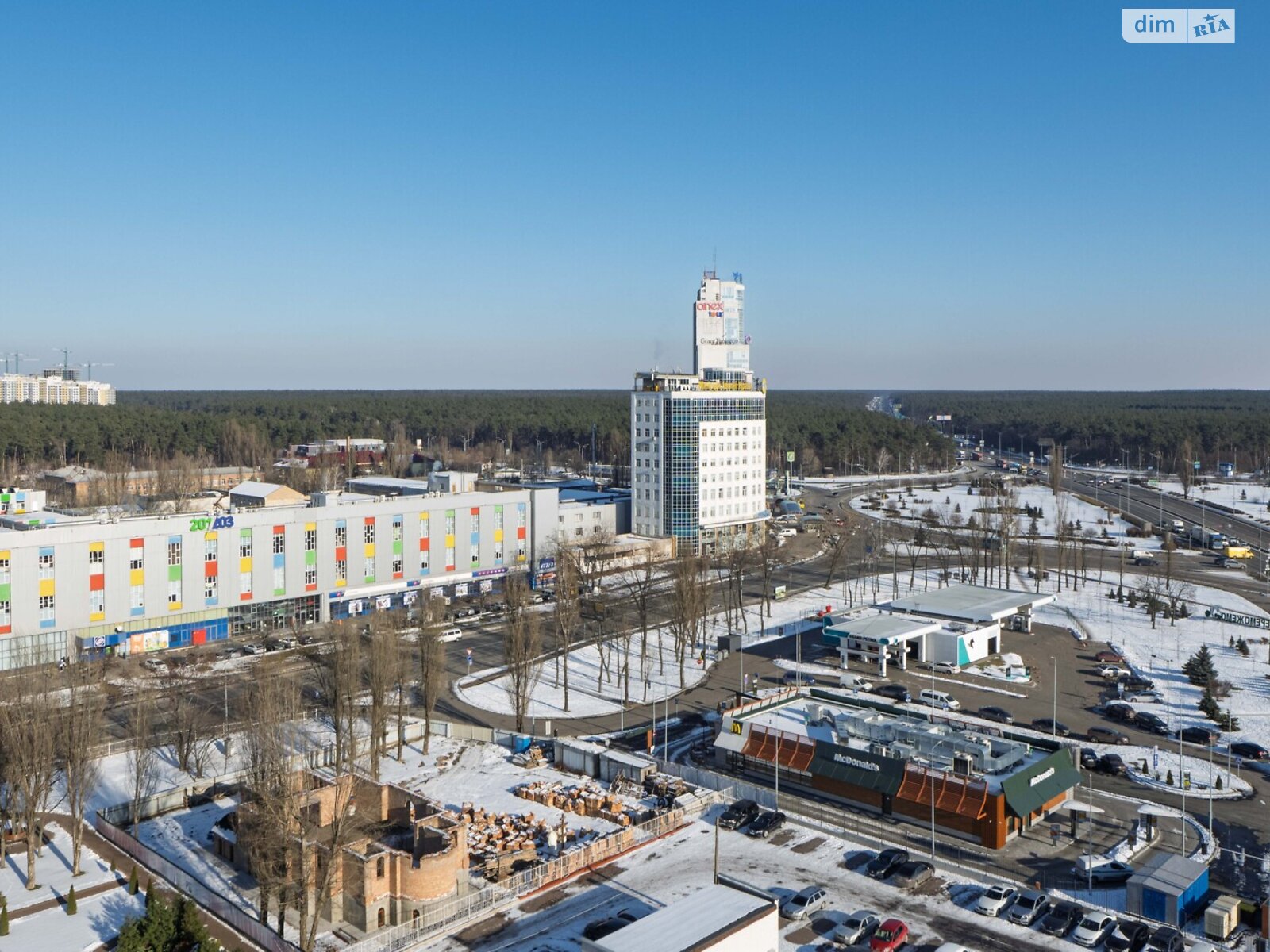 Продаж двокімнатної квартири в Києві, на просп. Миколи Бажана 17А, район Харківський Масив фото 1 Продаж двокімнатної квартири в Києві, на просп. Миколи Бажана 17А, район Харківський Масив фото 1