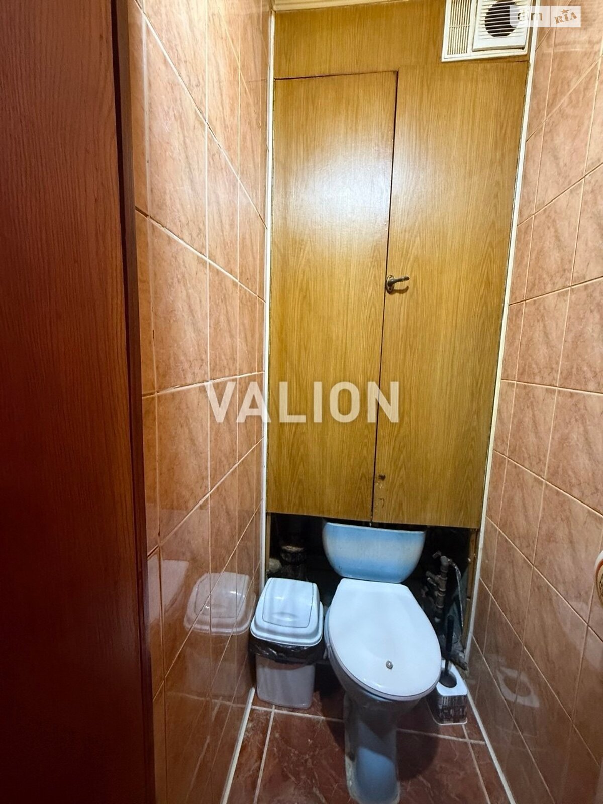 Продаж двокімнатної квартири в Києві, на просп. Миколи Бажана 5А, район Харківський Масив фото 1 Продаж двокімнатної квартири в Києві, на просп. Миколи Бажана 5А, район Харківський Масив фото 1