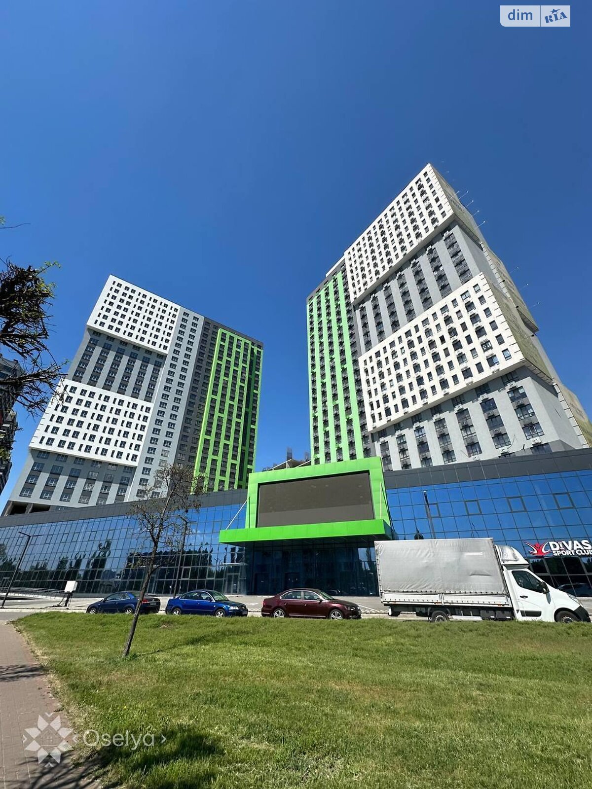 Продаж двокімнатної квартири в Києві, на просп. Миколи Бажана 17, район Харківський Масив фото 1 Продаж двокімнатної квартири в Києві, на просп. Миколи Бажана 17, район Харківський Масив фото 1