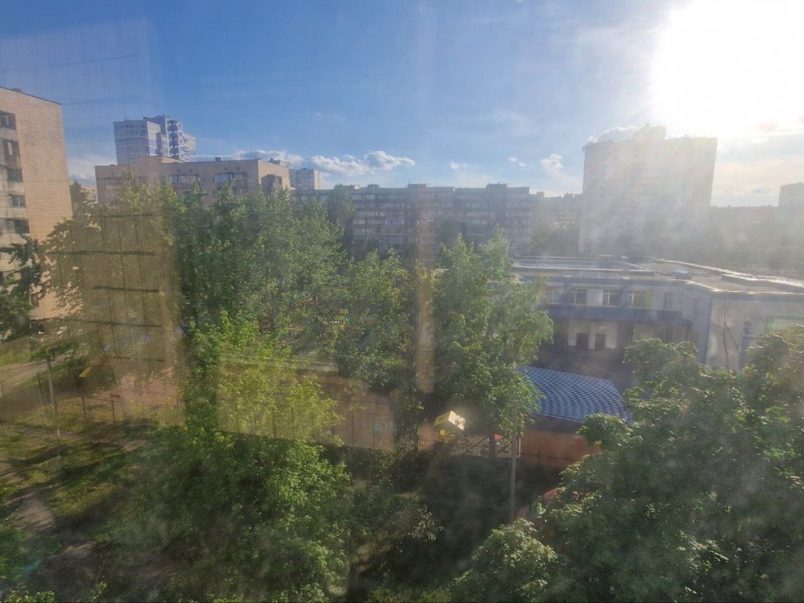 Продаж трикімнатної квартири в Києві, на просп. Миколи Бажана 9Б, кв. 195, район Харківський Масив фото 1 Продаж трикімнатної квартири в Києві, на просп. Миколи Бажана 9Б, кв. 195, район Харківський Масив фото 1