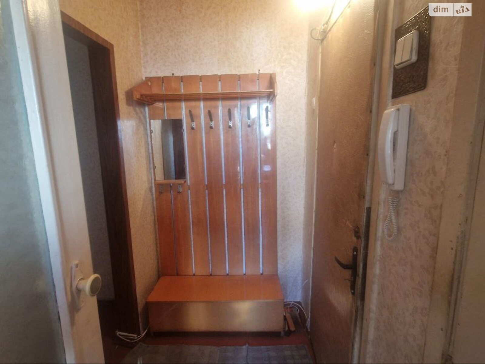Продаж трикімнатної квартири в Києві, на просп. Миколи Бажана 9Б, кв. 195, район Харківський Масив фото 1 Продаж трикімнатної квартири в Києві, на просп. Миколи Бажана 9Б, кв. 195, район Харківський Масив фото 1