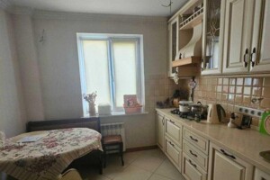 Продаж трикімнатної квартири в Києві, на просп. Миколи Бажана 7А, район Харківський Масив фото 2