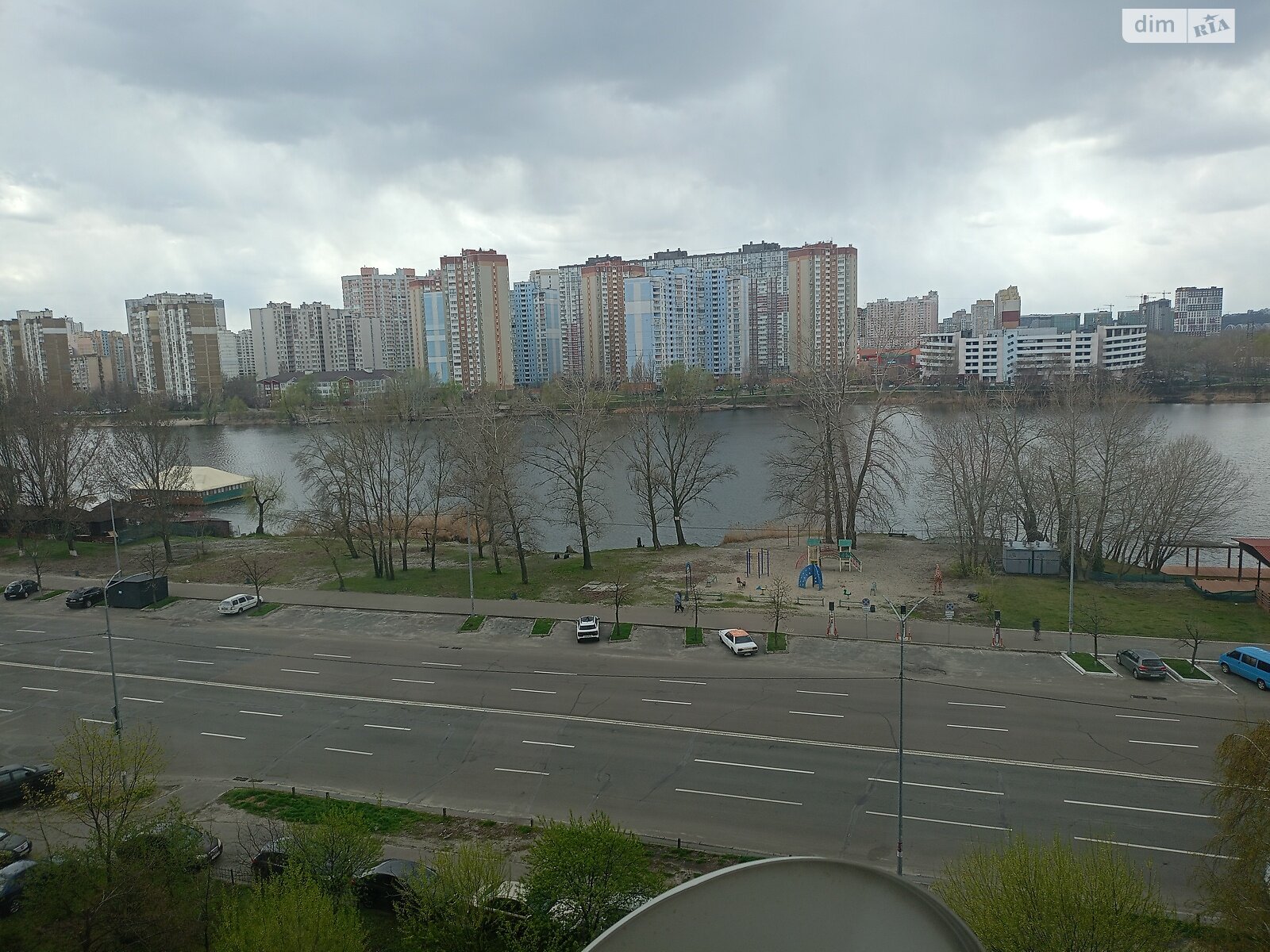 Продажа двухкомнатной квартиры в Киеве, на ул. Ревуцкого 5, район Харьковский Массив фото 1 Продажа двухкомнатной квартиры в Киеве, на ул. Ревуцкого 5, район Харьковский Массив фото 1