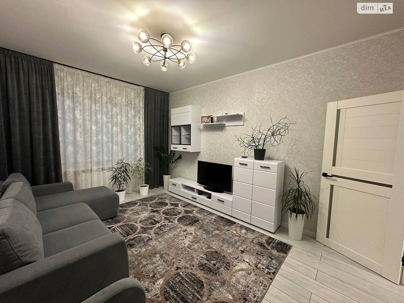 Продаж однокімнатної квартири в Києві, на вул. Ревуцького 54Б, район Харківський Масив фото 1 Продаж однокімнатної квартири в Києві, на вул. Ревуцького 54Б, район Харківський Масив фото 1