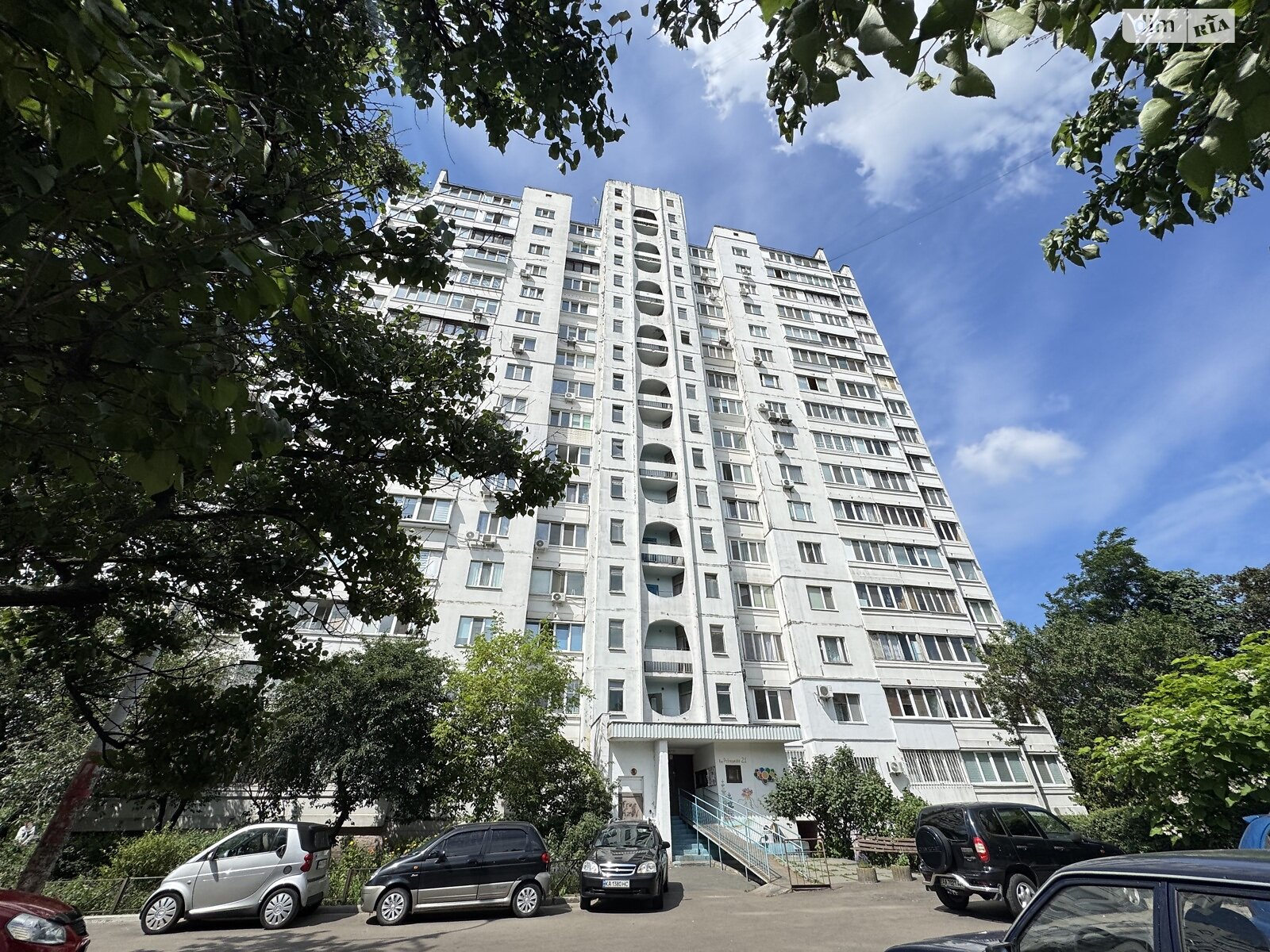 Продаж двокімнатної квартири в Києві, на вул. Ревуцького 21, район Харківський Масив фото 1 Продаж двокімнатної квартири в Києві, на вул. Ревуцького 21, район Харківський Масив фото 1