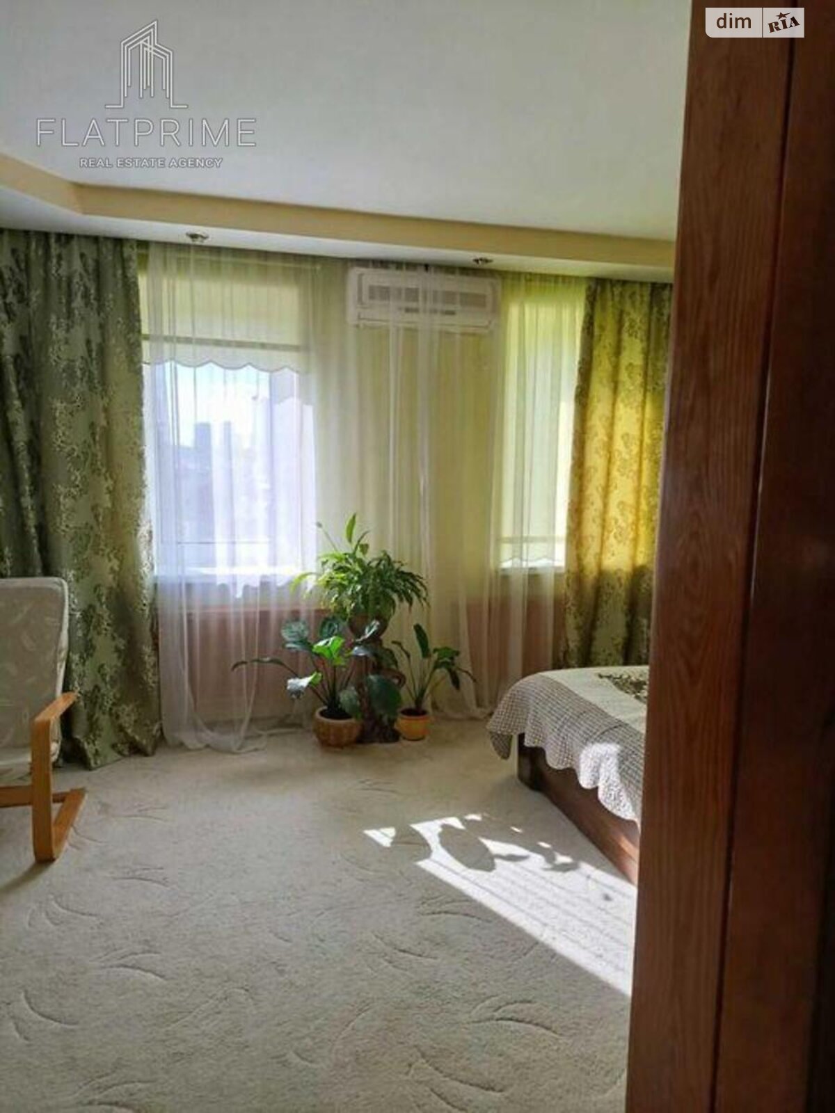 Продаж двокімнатної квартири в Києві, на вул. Ташкентська 33, район Харківський Масив фото 1 Продаж двокімнатної квартири в Києві, на вул. Ташкентська 33, район Харківський Масив фото 1